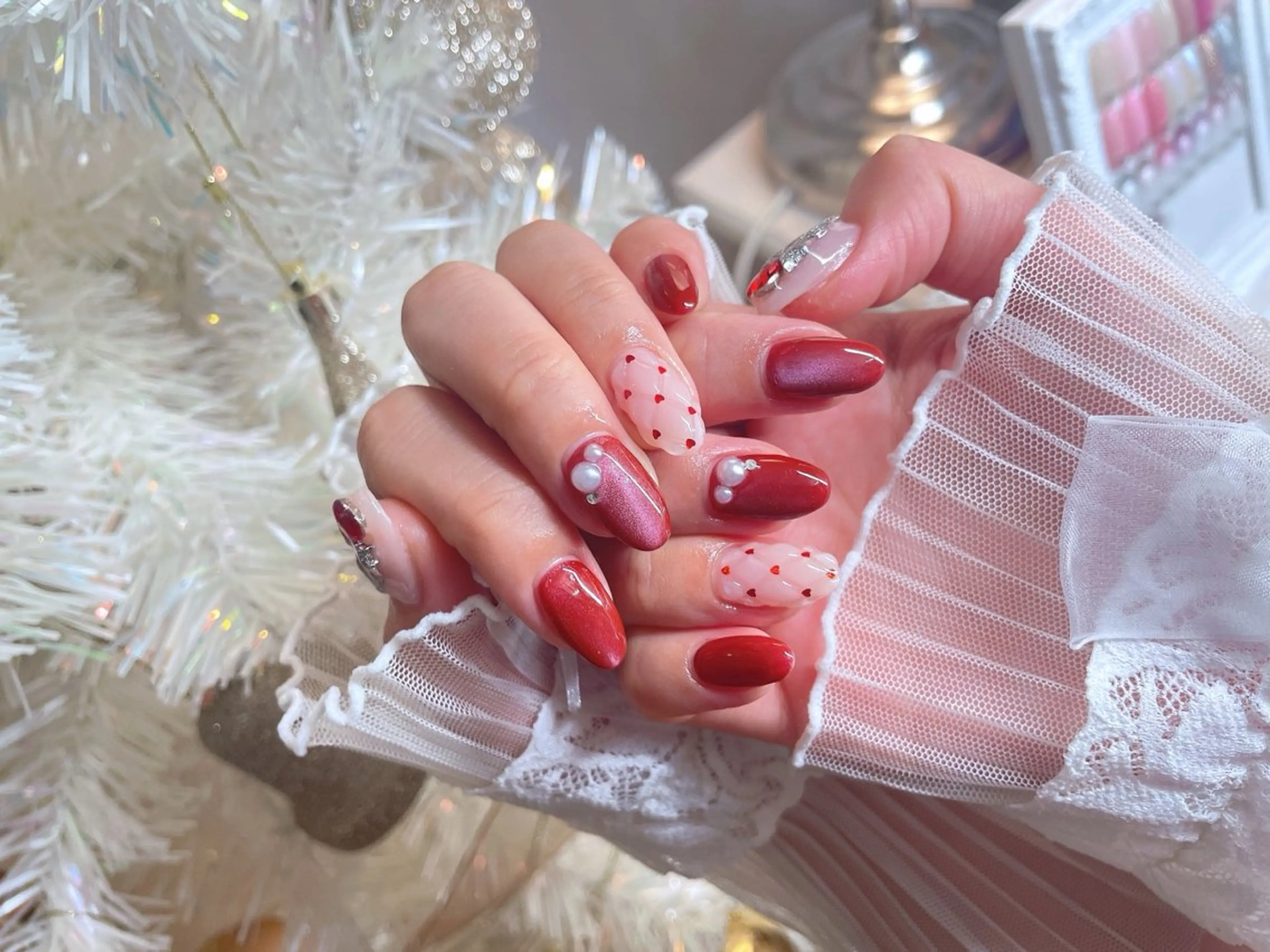 ネイル 23時まで❤︎韓国、 ワンホンネイルのネイルデザイン