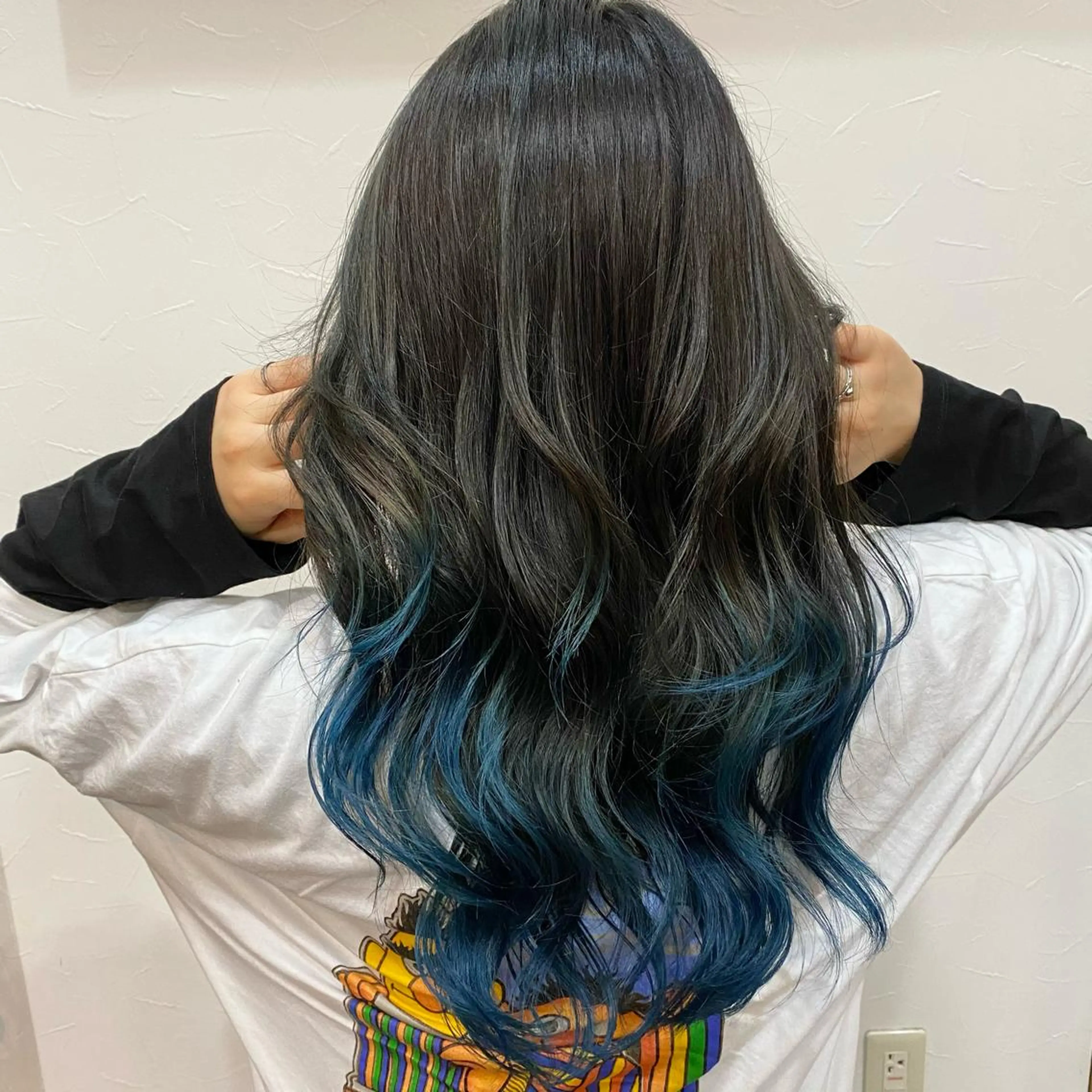カラー ルーツカラー/ デザインカラー/井川のヘアスタイル