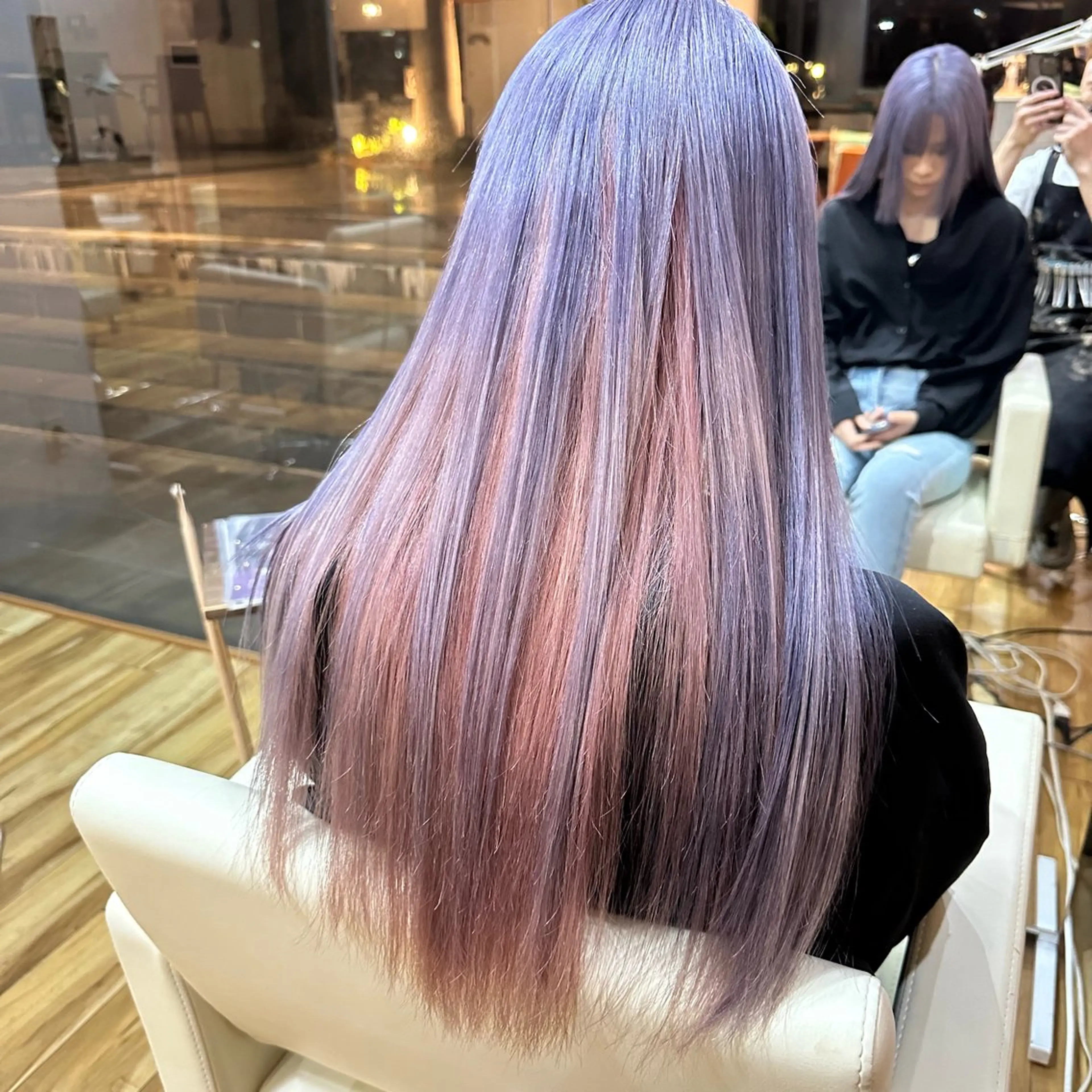 カラー ブリーチ ラベンダーカラー ピンクカラー ヘアカラー 大原 正寛のヘアスタイル