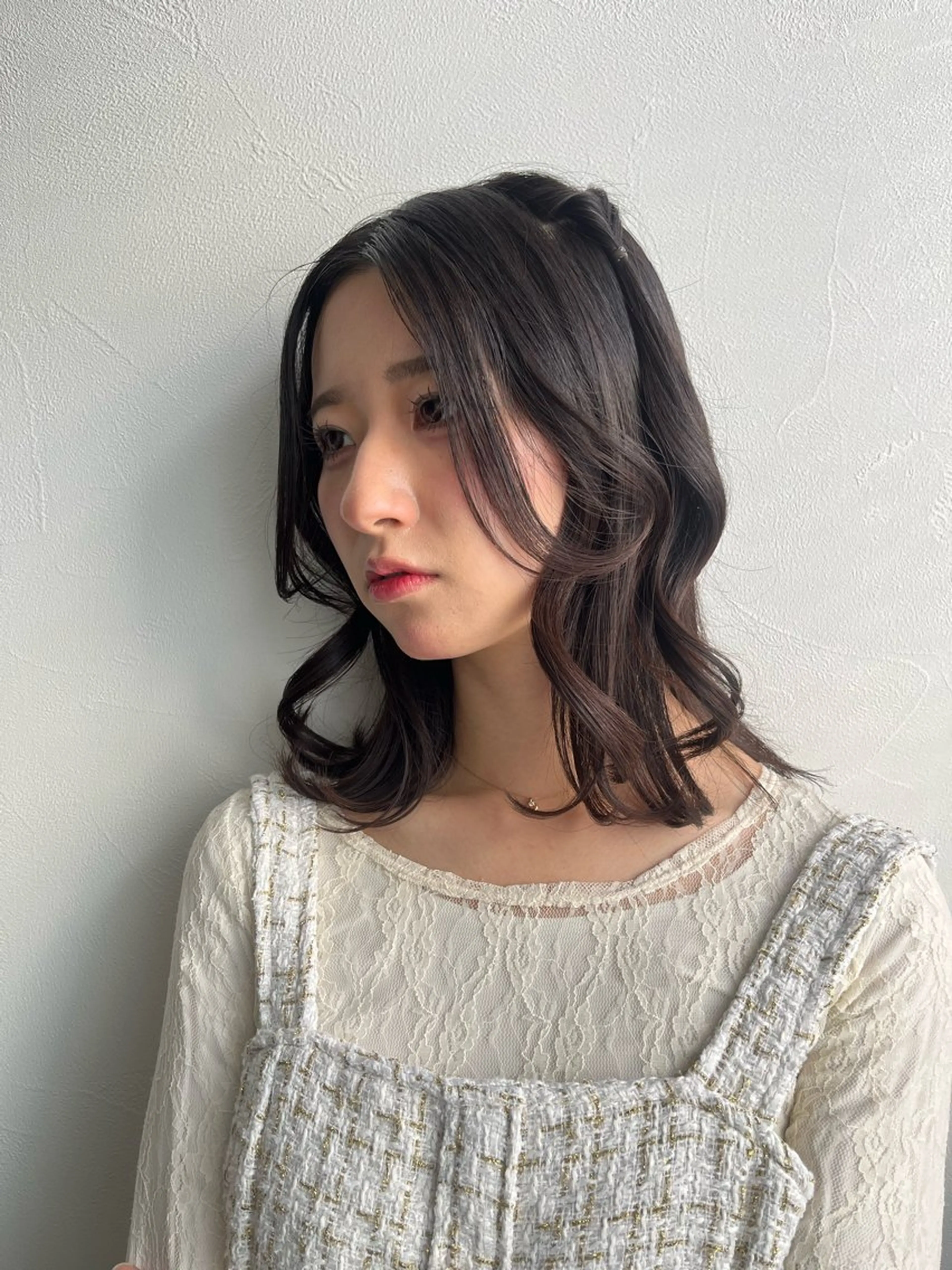 ミディアム 原口 桃歌のヘアスタイル