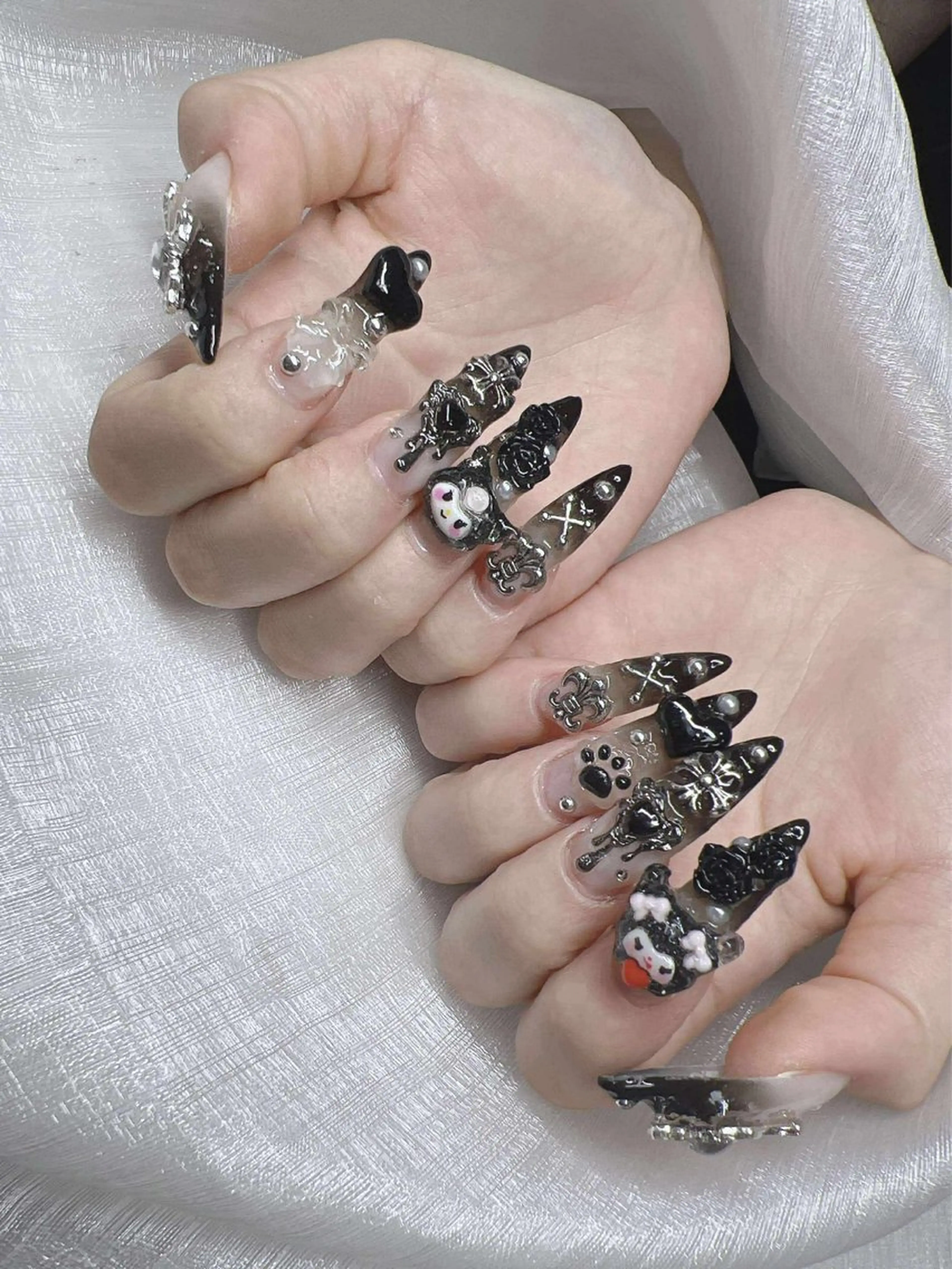 ネイル ハンドネイル Lee Nailsのネイルデザイン