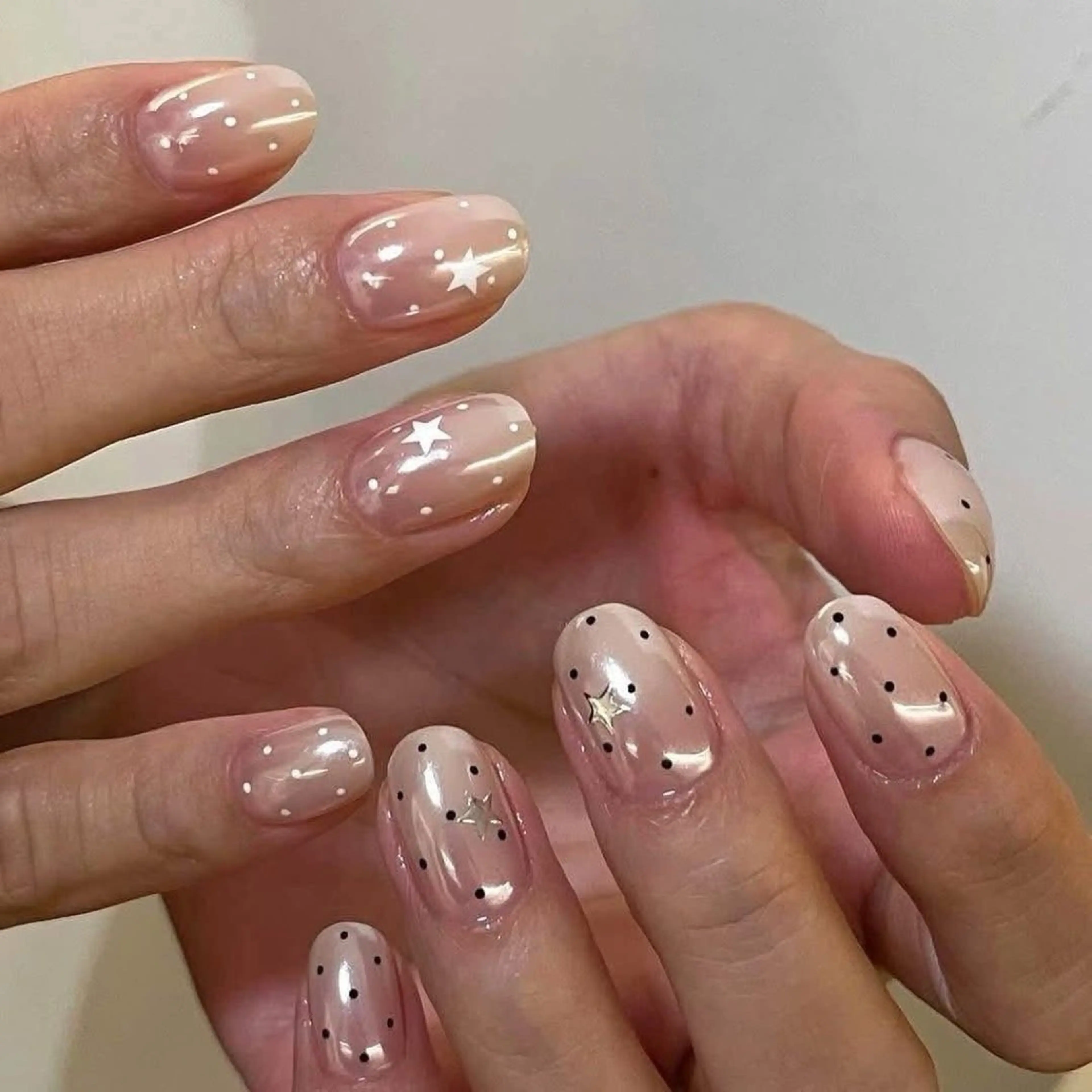 ネイル ハンドネイル T. Leeのネイルデザイン