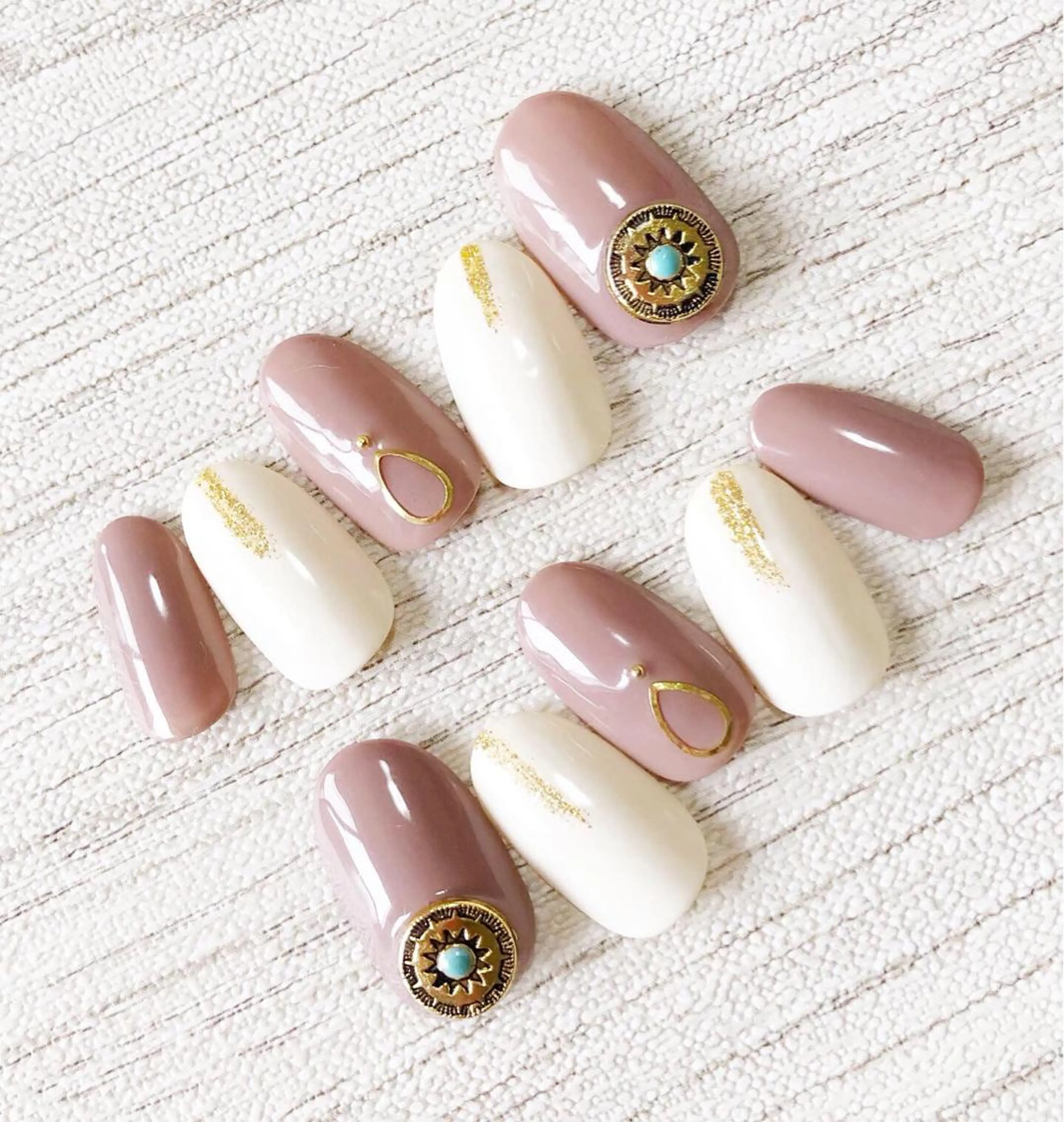ネイル Luana nail (ルアナネイル)のネイルデザイン