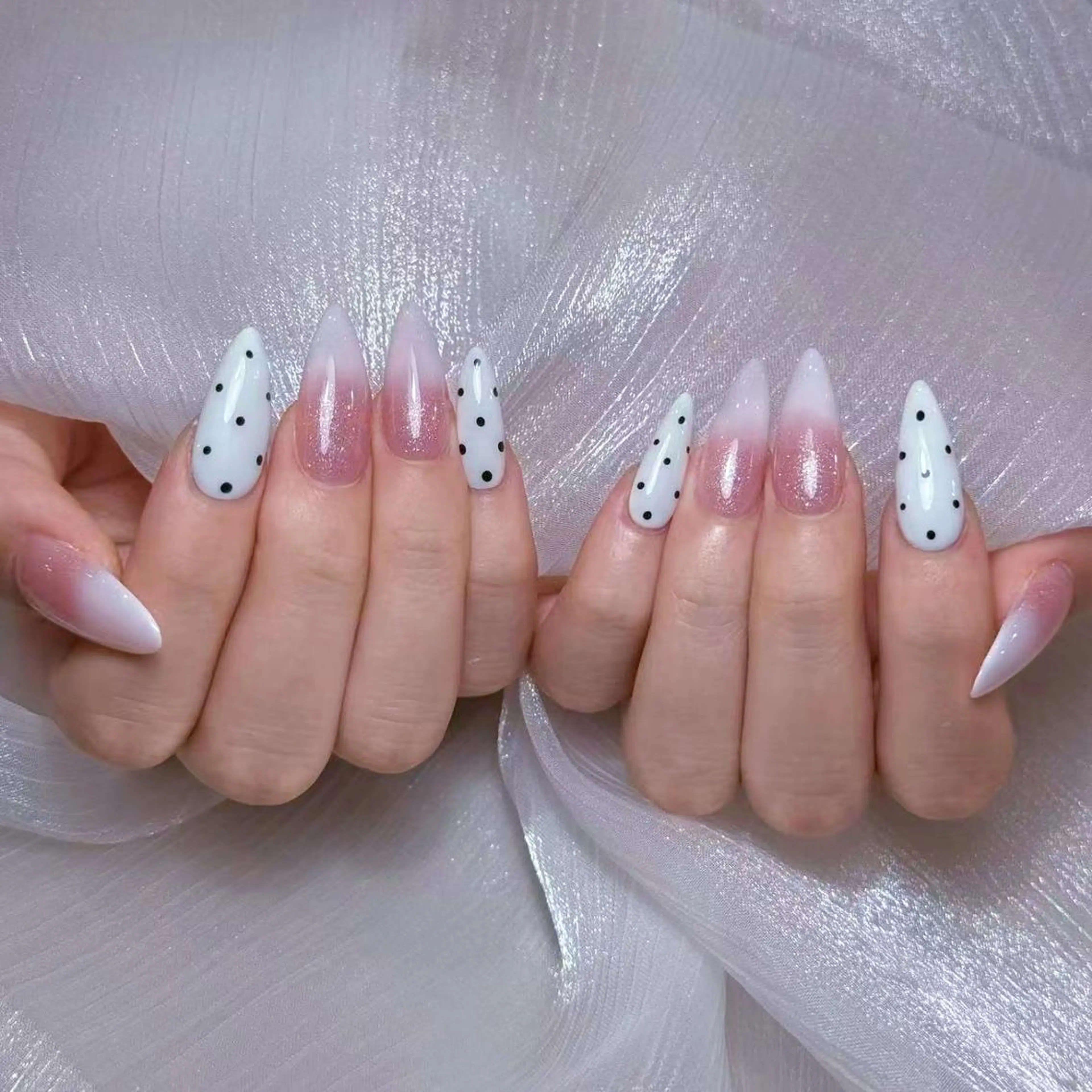 ネイル ハンドネイル NAIL MONSTERのネイルデザイン