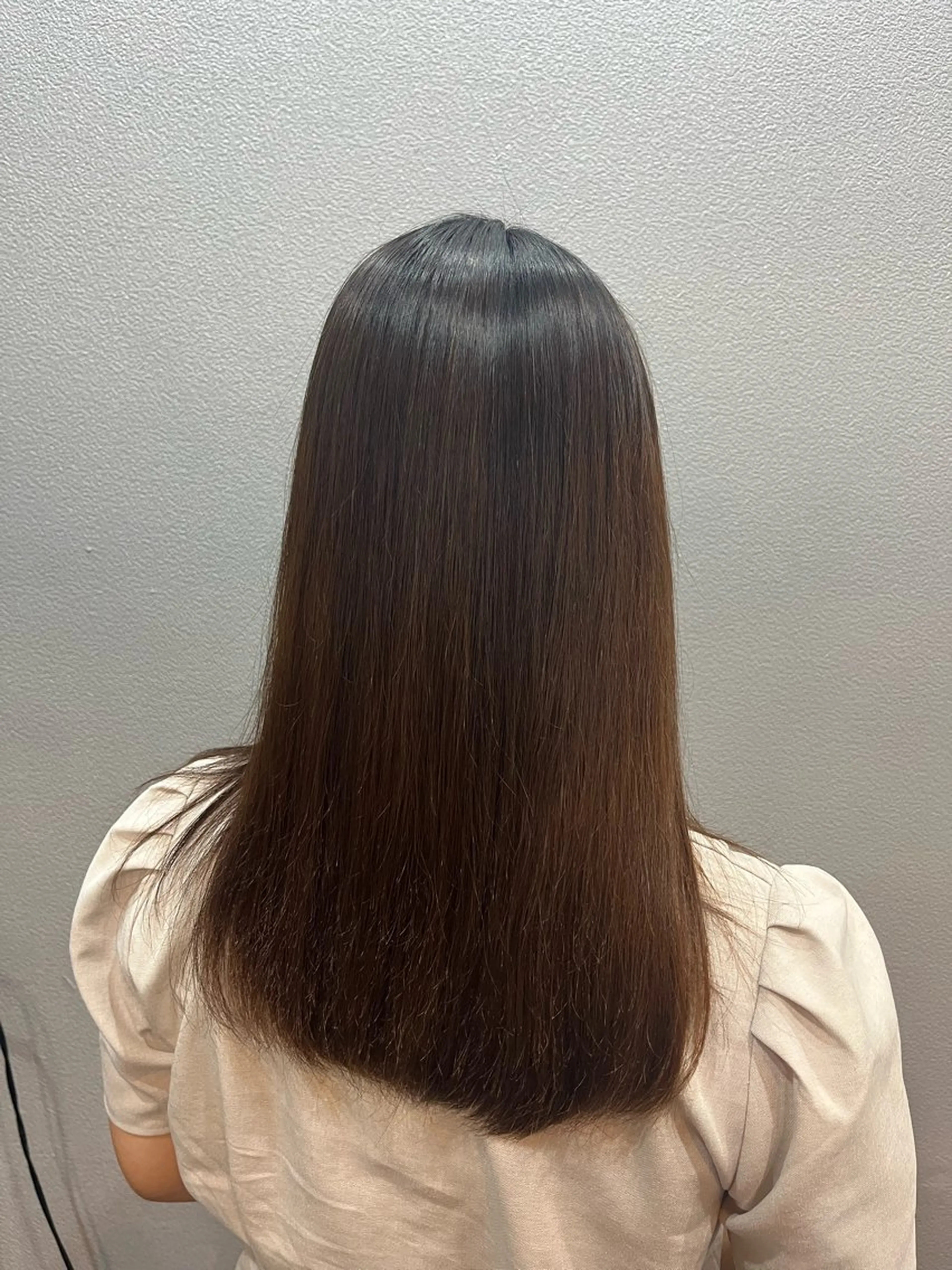 セミロング 縮毛矯正 ヘッドスパ 透明感カラー/パーマ 🌀アオノアユミのヘアスタイル
