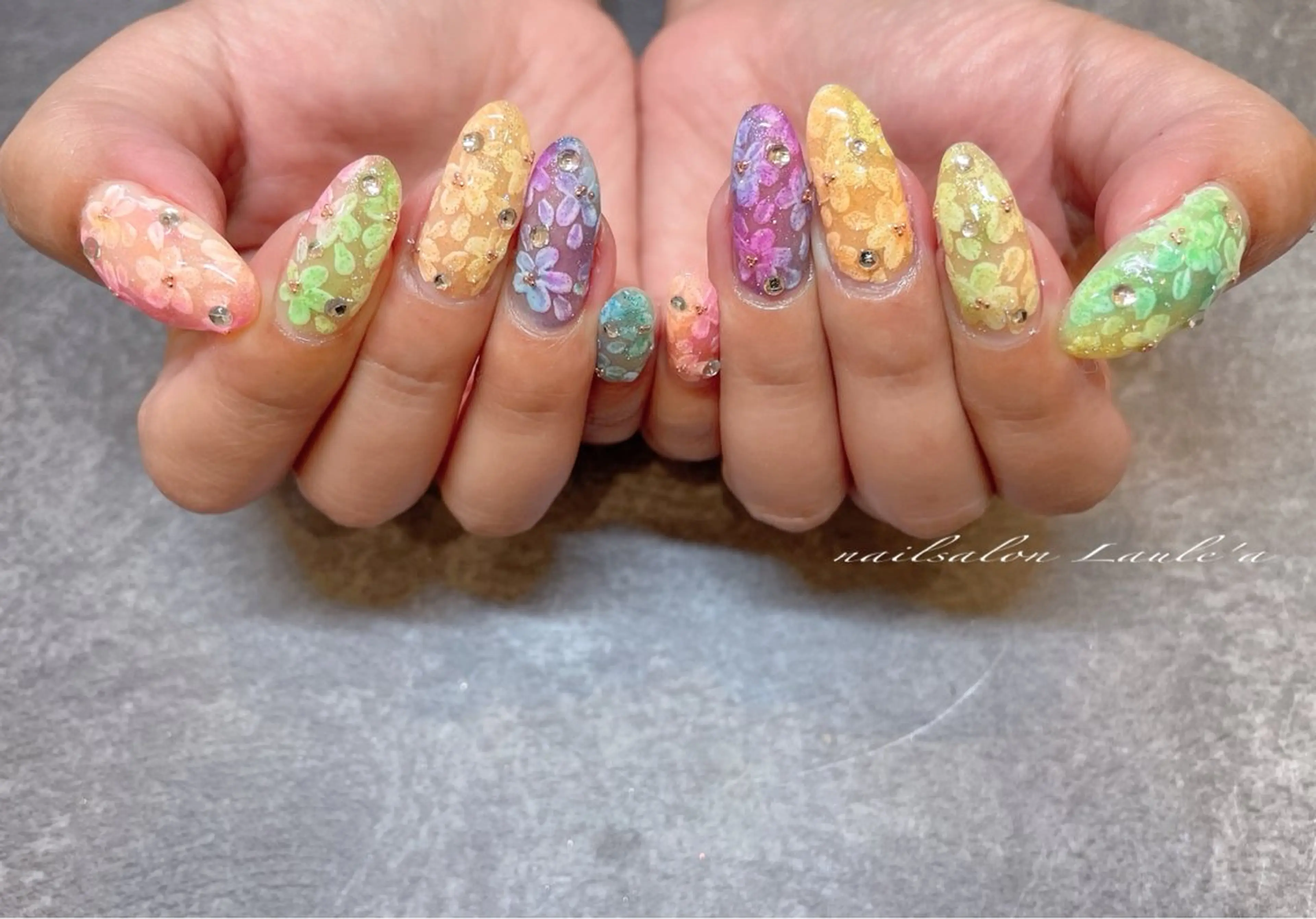 ネイル ハンドネイル nailsalon Laule'aのネイルデザイン