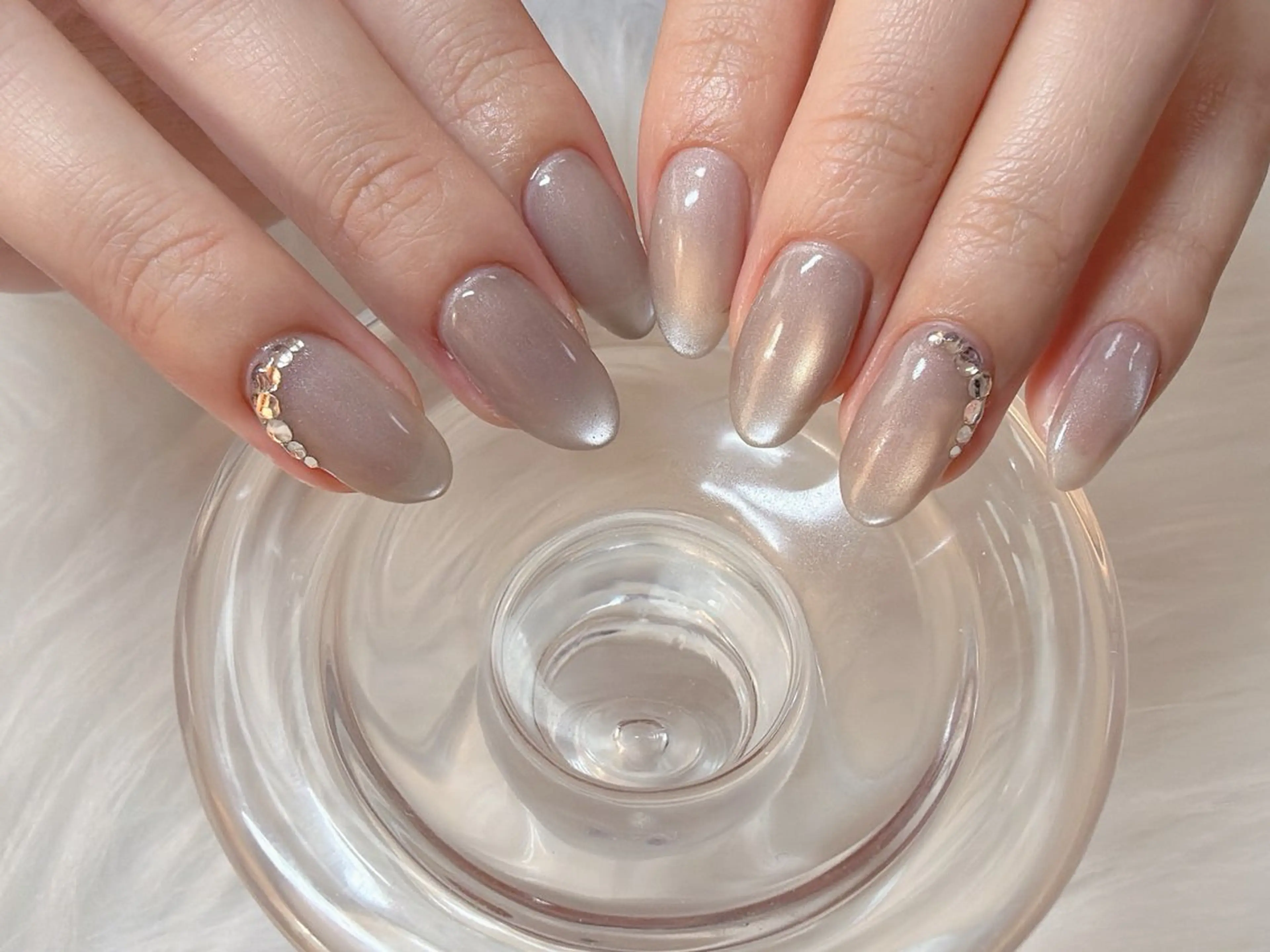 ネイル マグネットネイル ハンドネイル Moon's🌙💅 Shioriのネイルデザイン