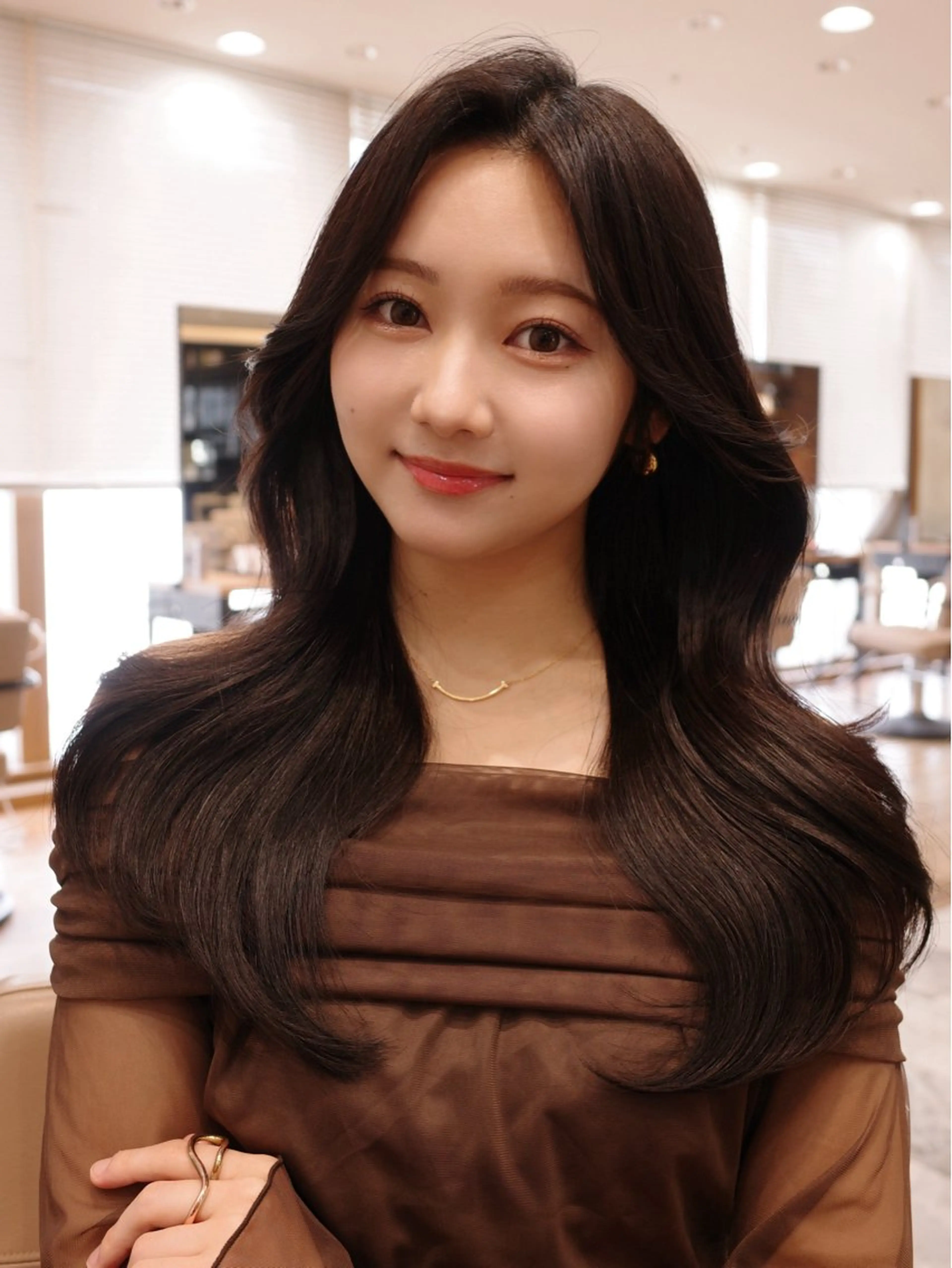 ロング カラー ベージュカラー ブラウンカラー 透明感カラー グレージュ シアーグレージュ カット 韓国くびれヘア 顔まわり新宿/さやかのヘアスタイル