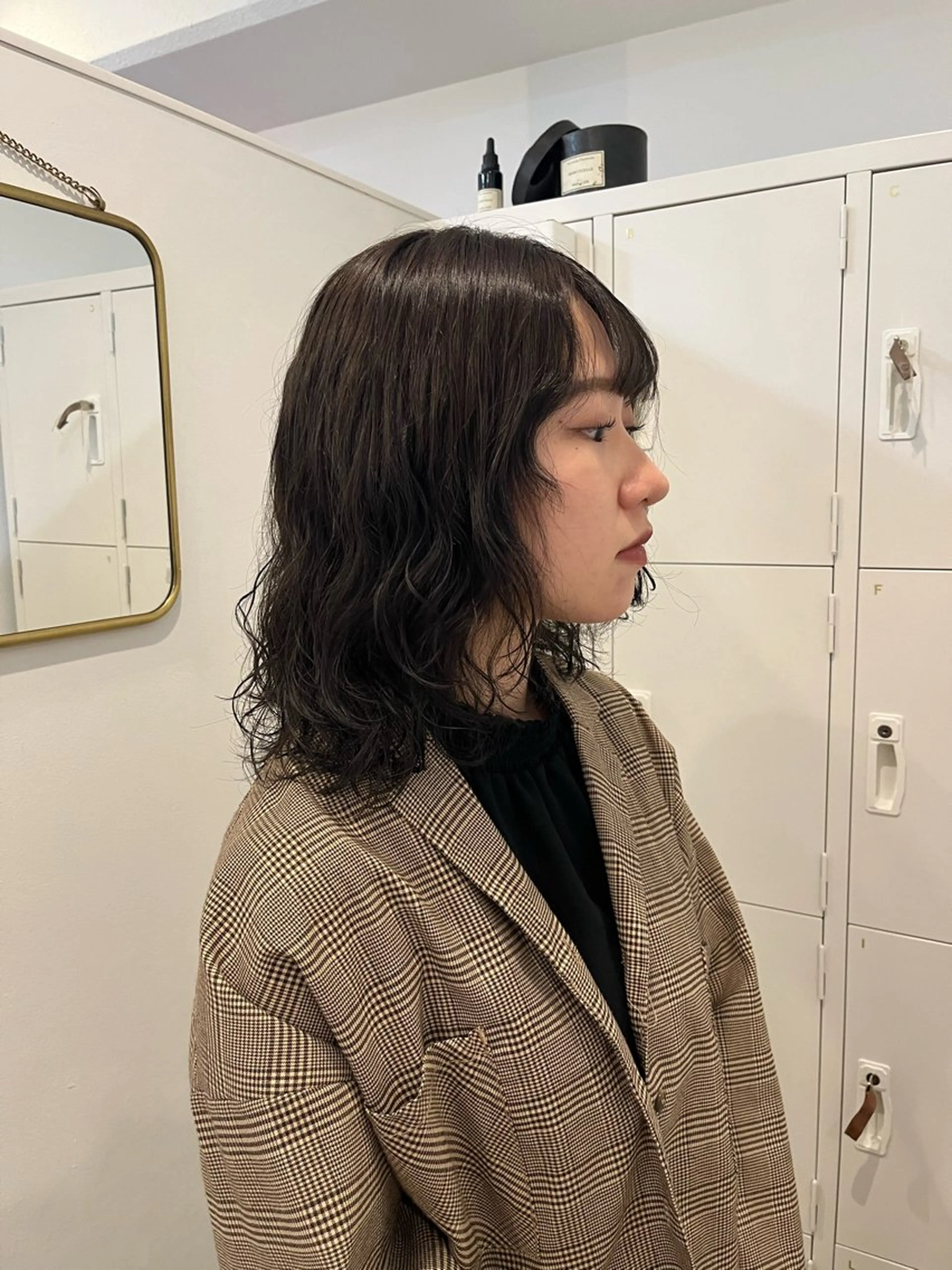 ミディアム カット ヘアカラー フクシママユ / 柔らかカラーのヘアスタイル