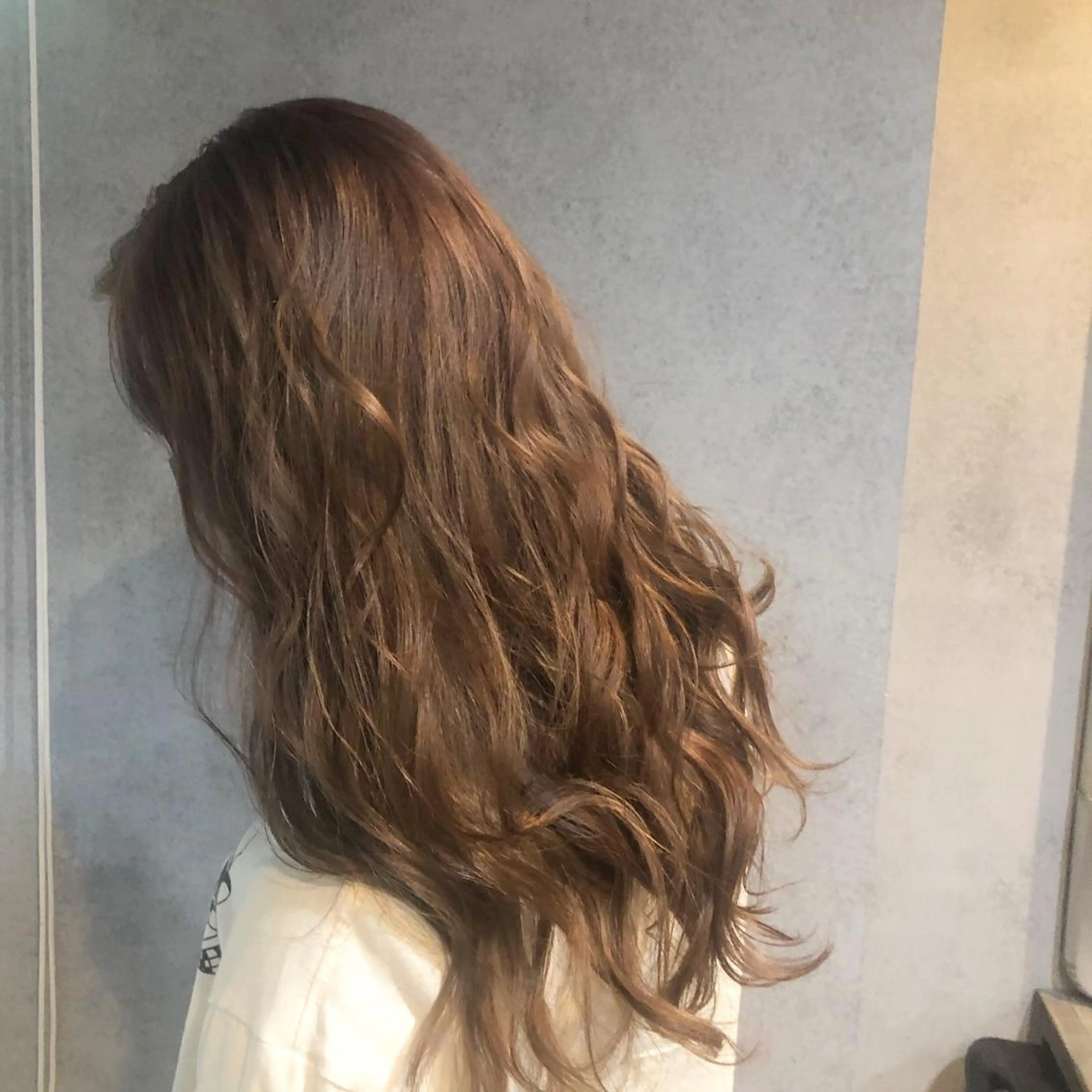 ロング SALOWIN池袋店 🌿harukaのヘアスタイル