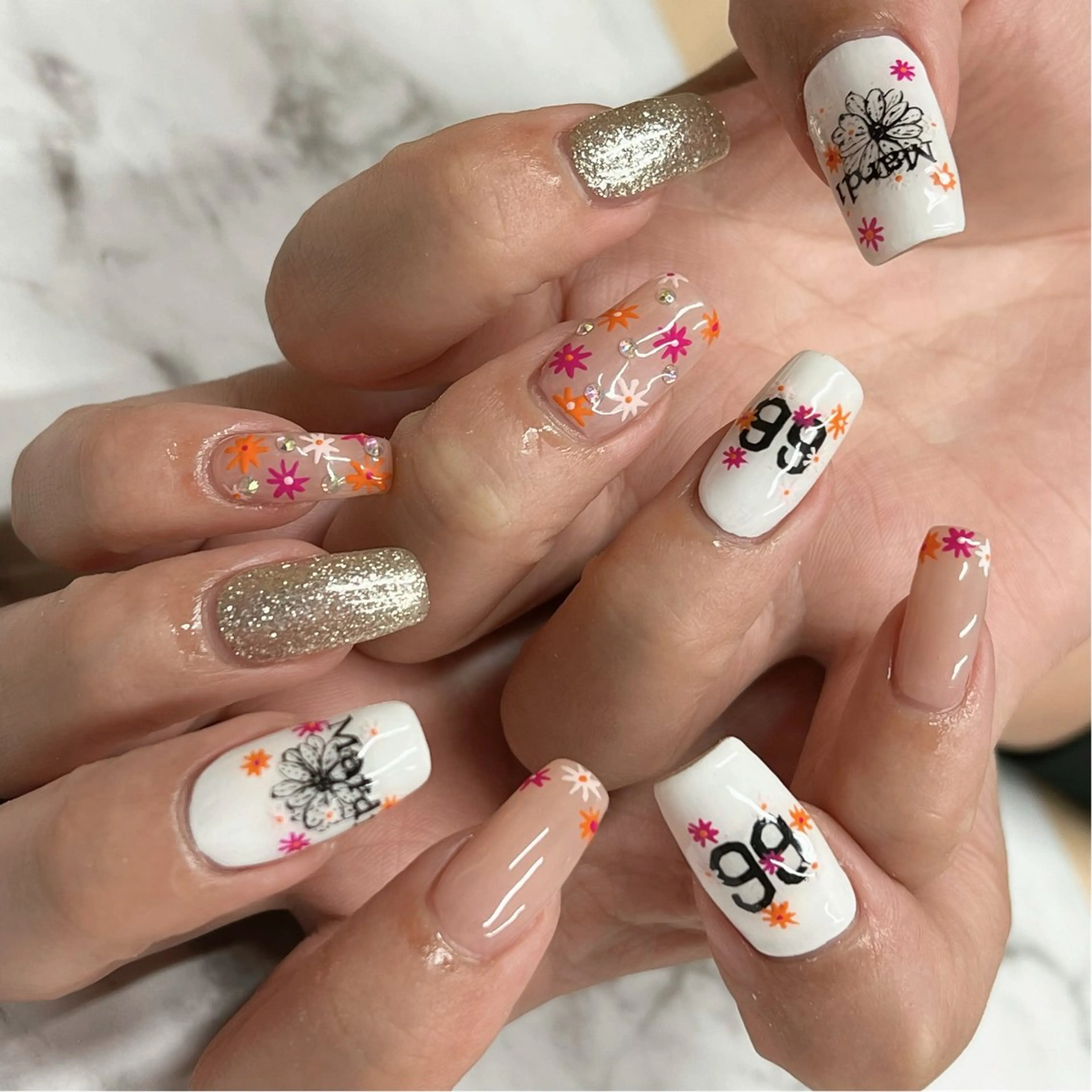 ネイル ハンドネイル Dia Nail AKIのネイルデザイン