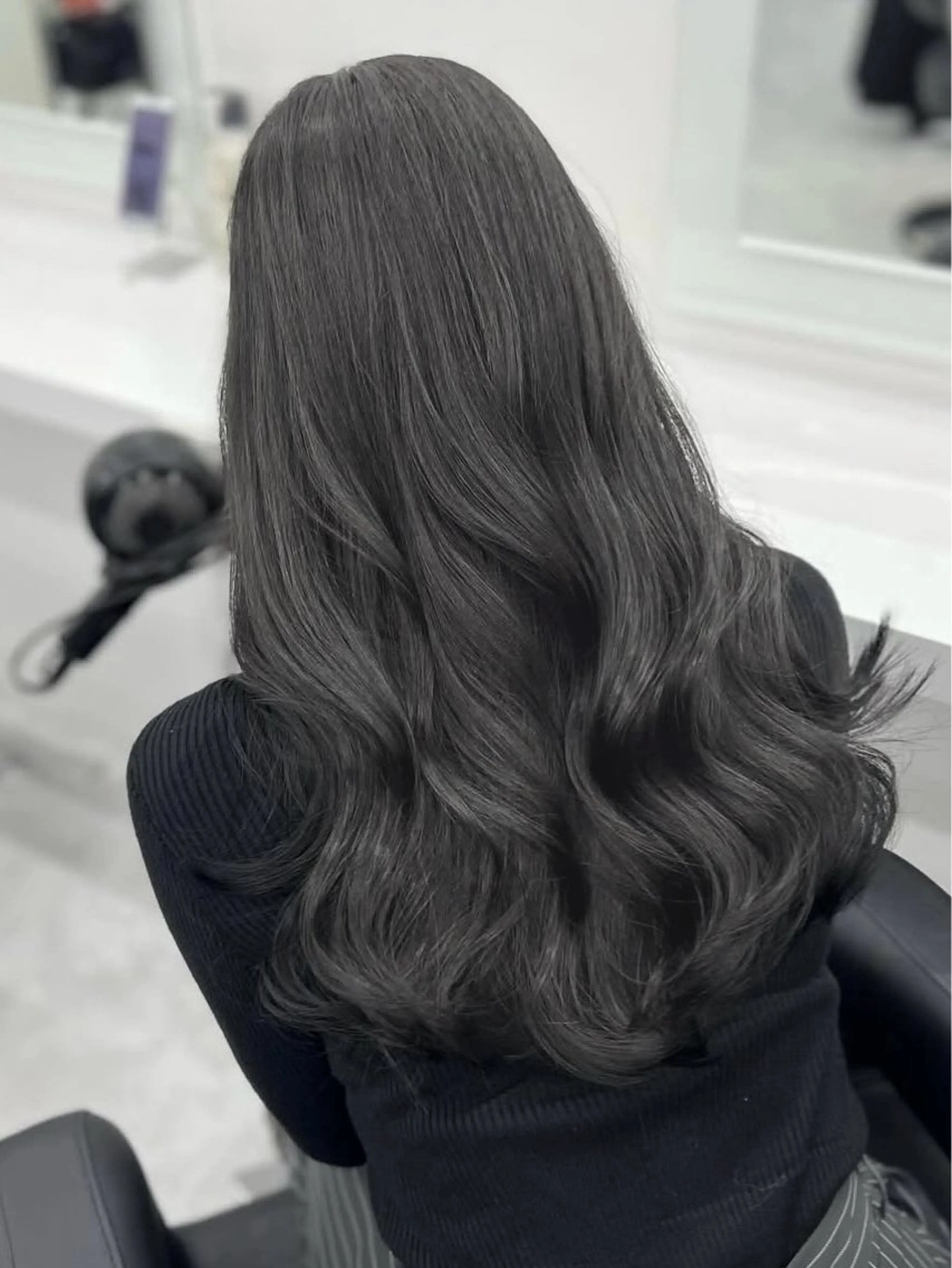 ロング カラー ベージュカラー ブリーチ ケアカラー 透明感カラー グレージュ カット ヘアカラー トリートメント ブリーチなし韓国ヘア レイヤー縮毛🤍渡邉のヘアスタイル