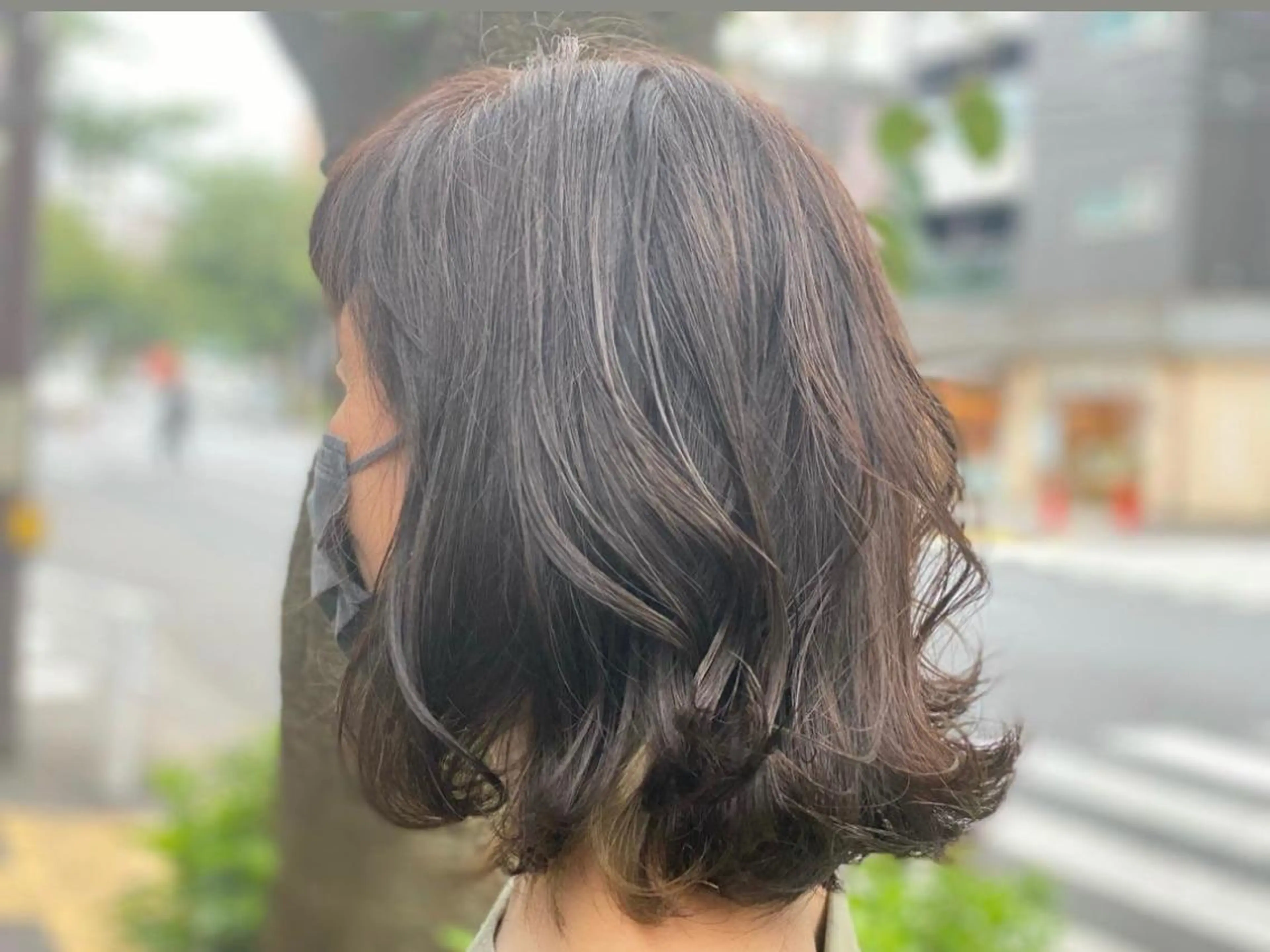 セミロング カット ヘアカラー トリートメント 佐々木 菜摘のヘアスタイル
