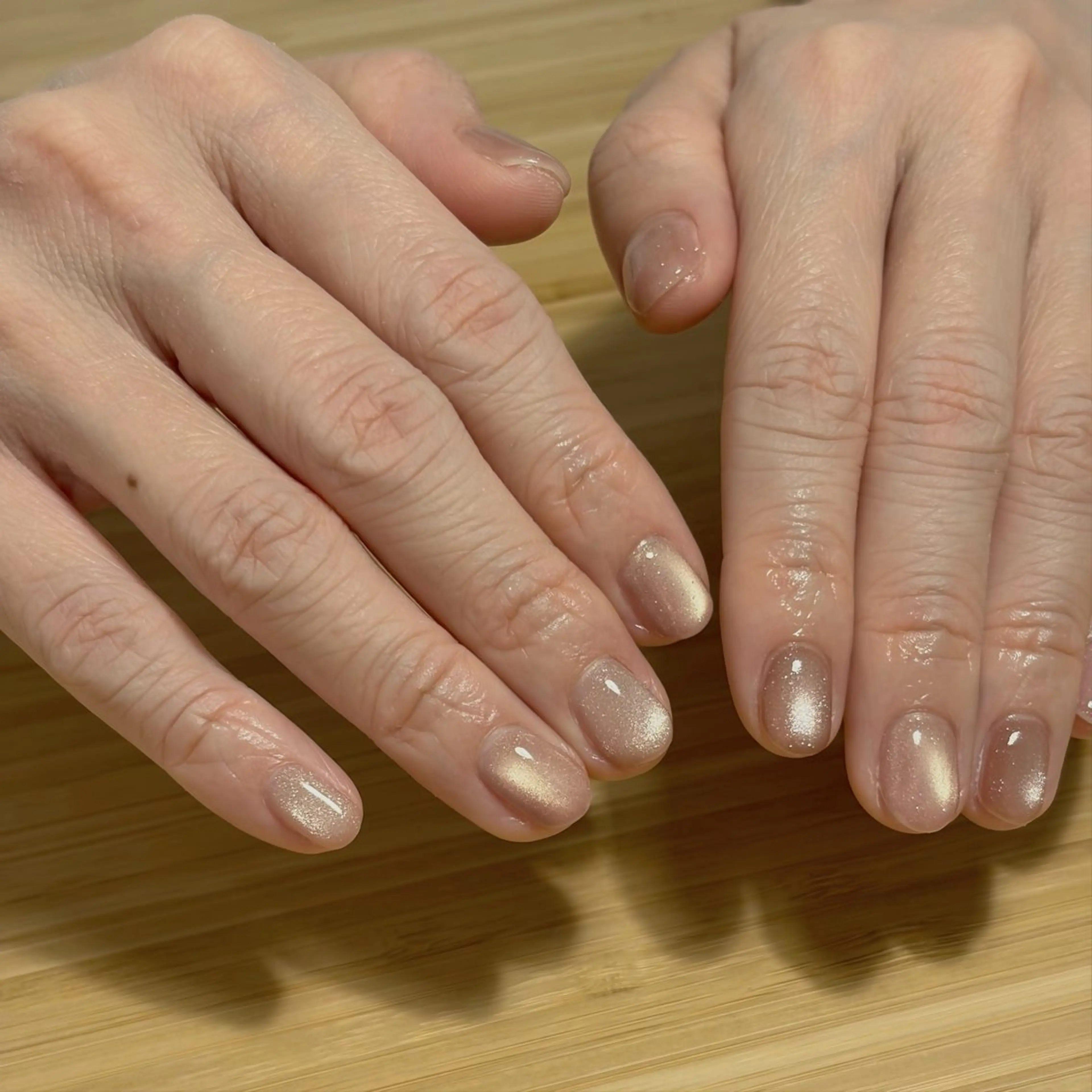 ネイル マグネットネイル マグネットワンカラー ワンカラーネイル ハンドネイル Bei nail MIKIのネイルデザイン