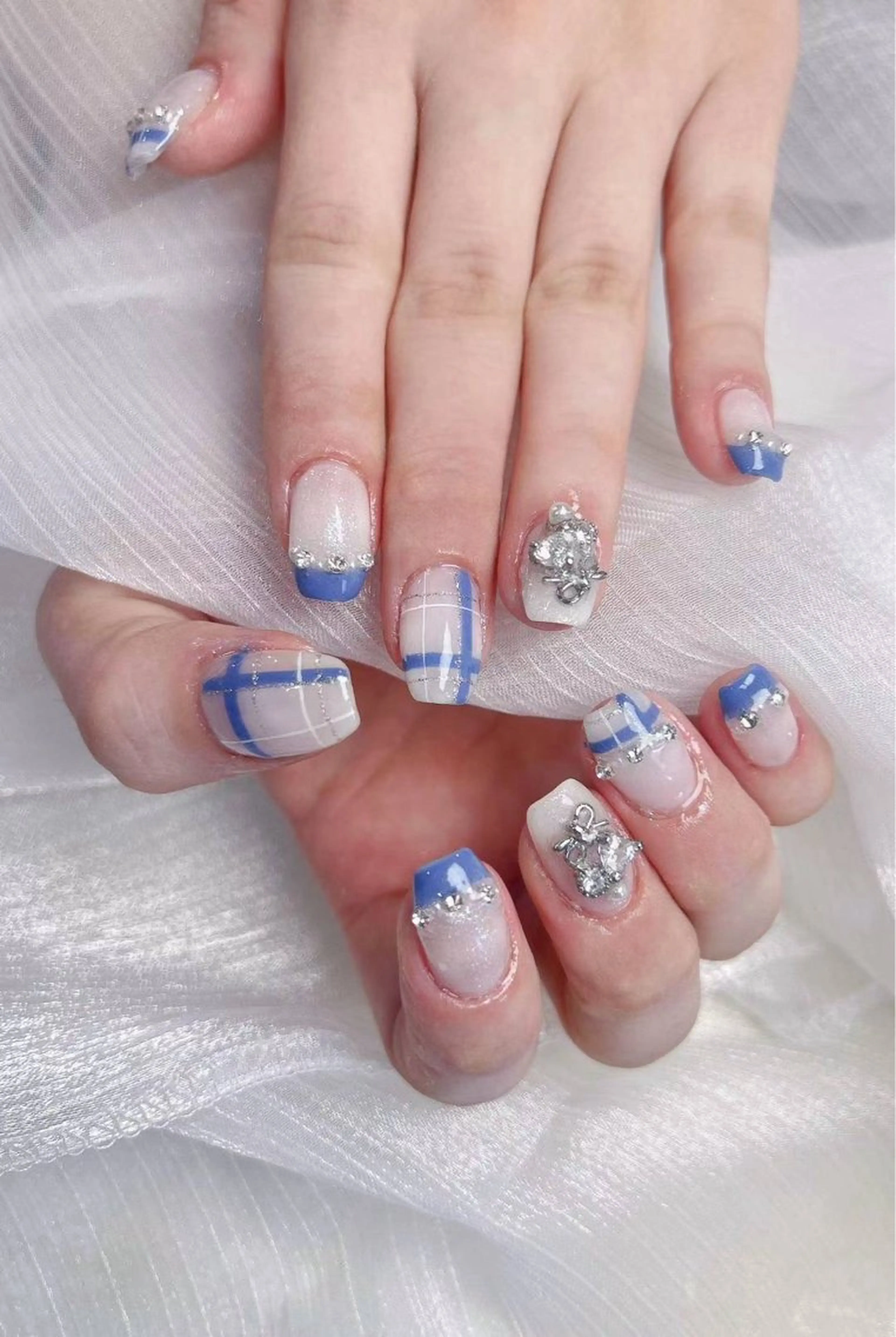 ネイル アートネイル フラワーネイル フットネイル ジェルネイル マグネットネイル Babarla Nailのネイルデザイン