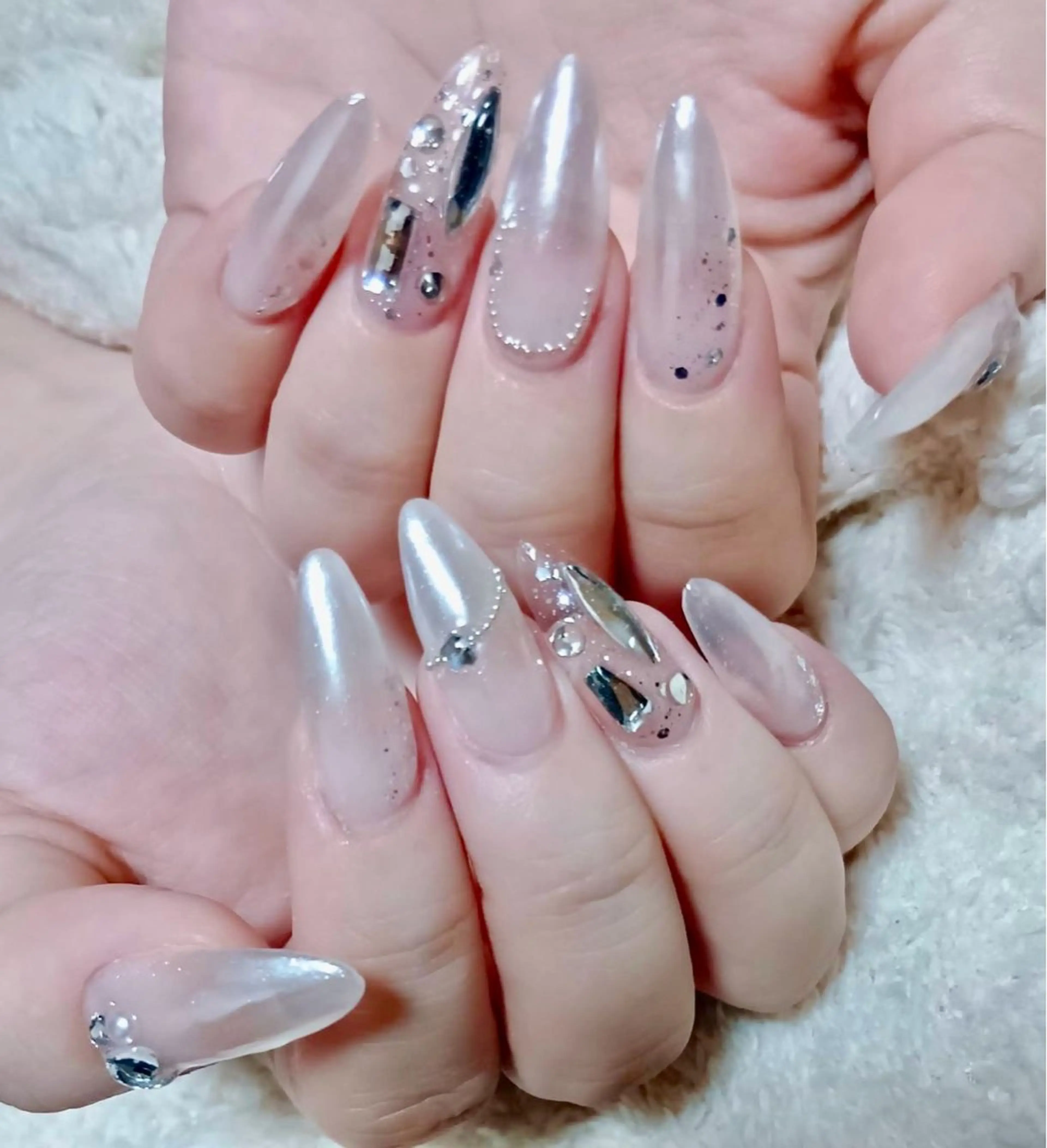 ネイル ハンドネイル nail salon oneness🎀のネイルデザイン