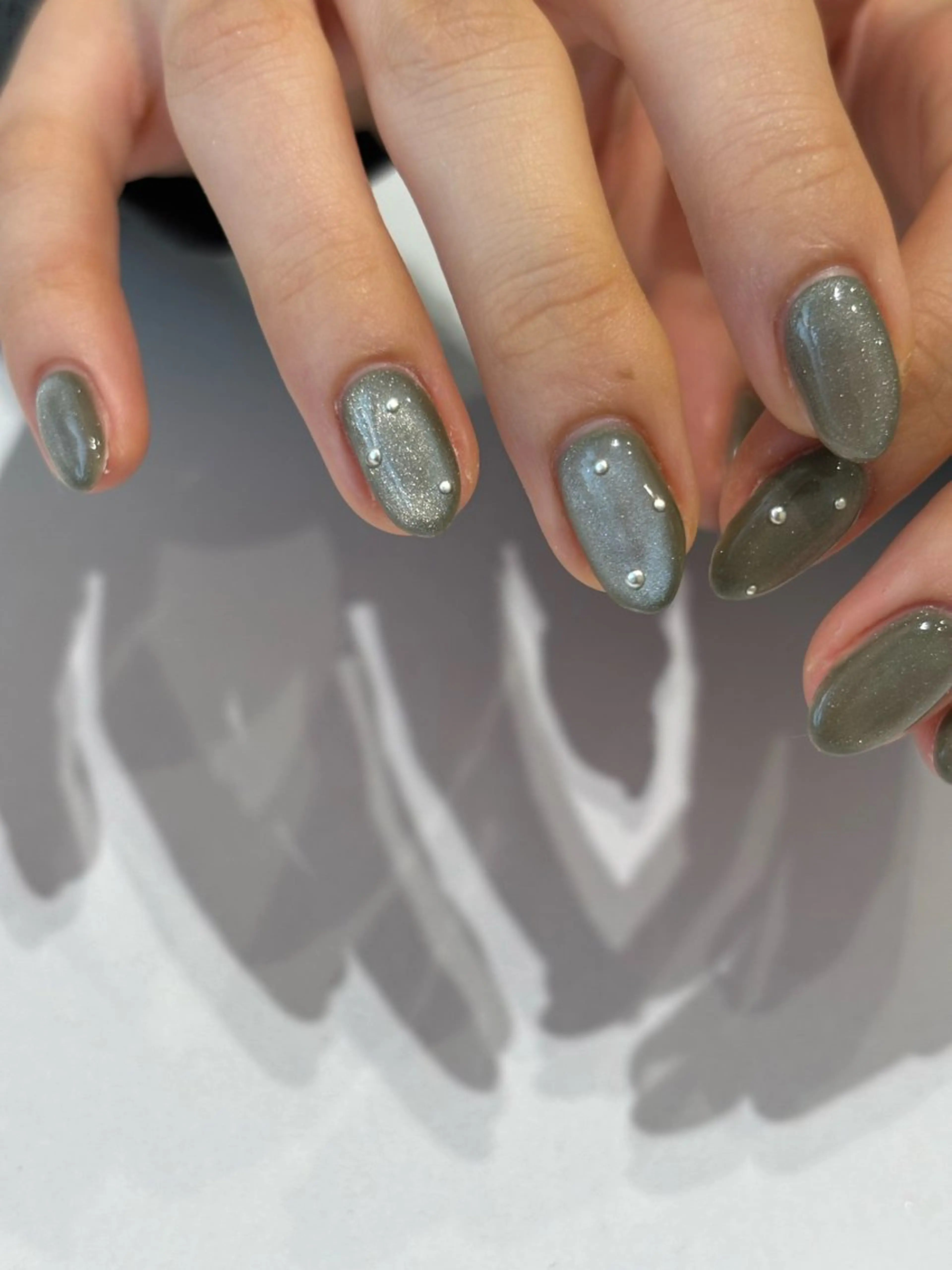 ネイル マグネットネイル 冬ネイル ハンドネイル Ann. nail.tokyo所属・Ann nailのネイルデザイン