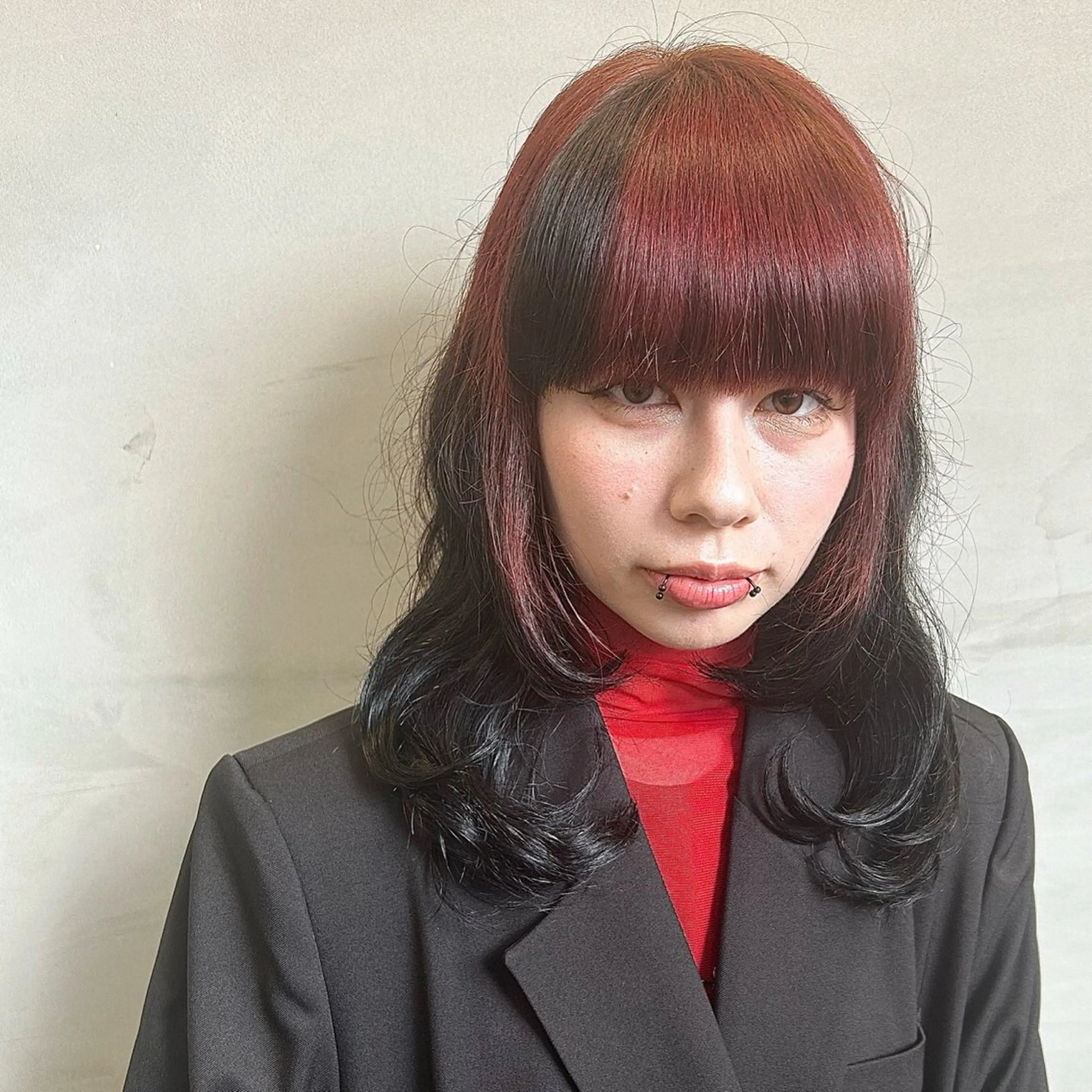 ミディアム ヘアカラー 🍭韓国ヘア🍒 くびれ巻き/コウタのヘアスタイル