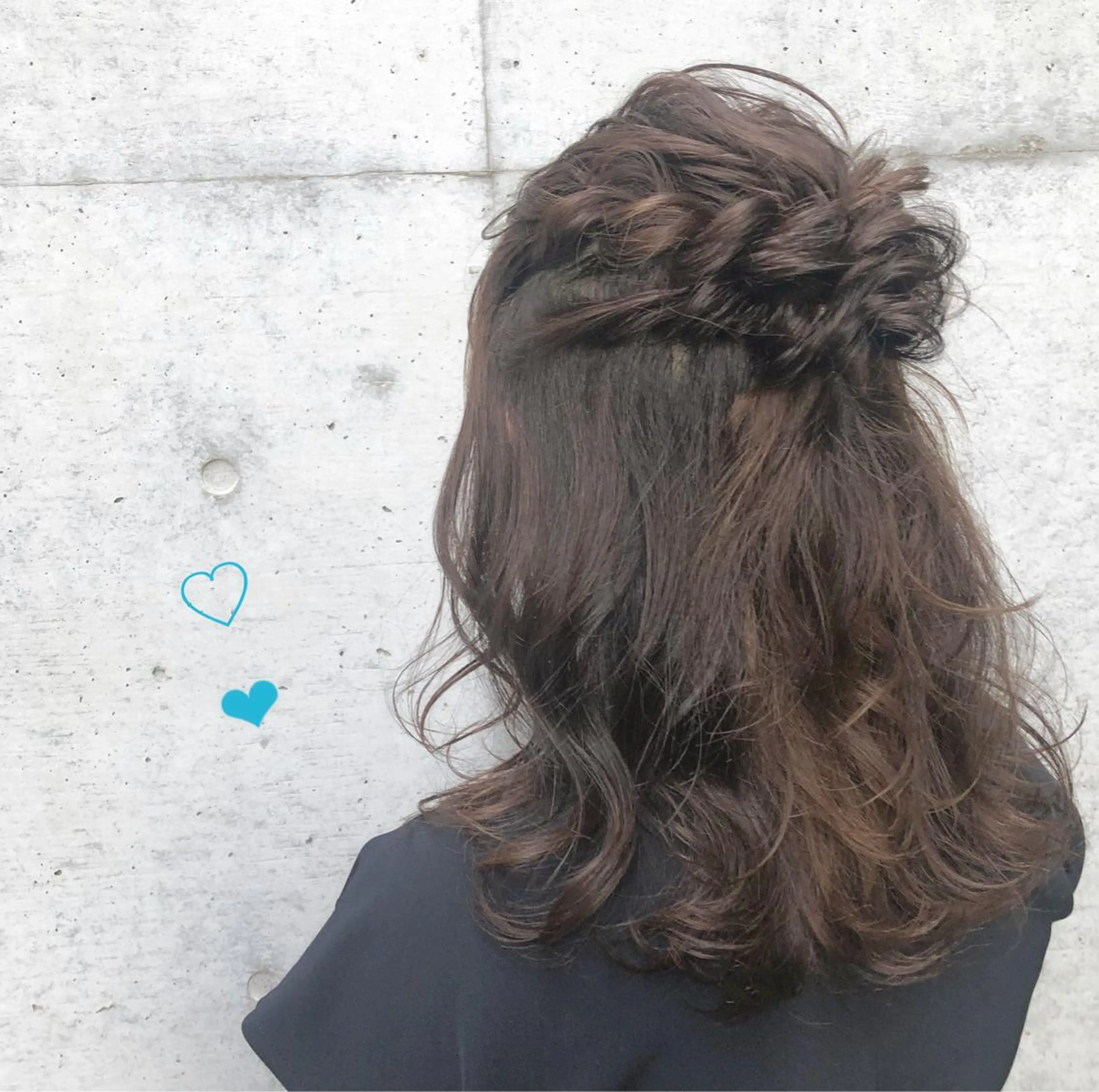 ミディアム カラー パーマ ヘアアレンジ ハーフアップ ヘアセット apish aoyama所属・武 愛子の眉毛・アイブロウイメージ