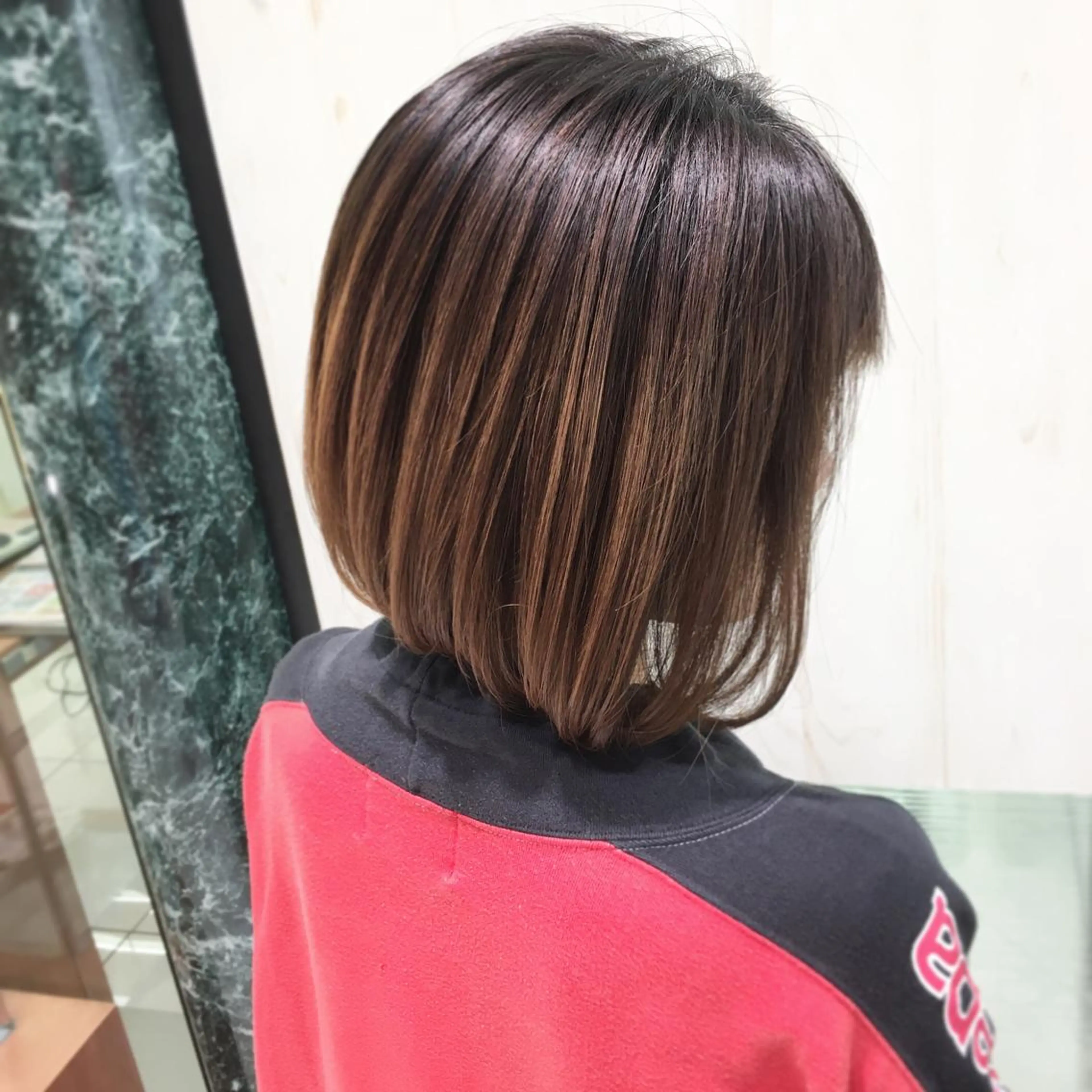 ショート カラー グレージュ カット ヘアカラー N° jillva ♦️川端裕司♦️のヘアスタイル