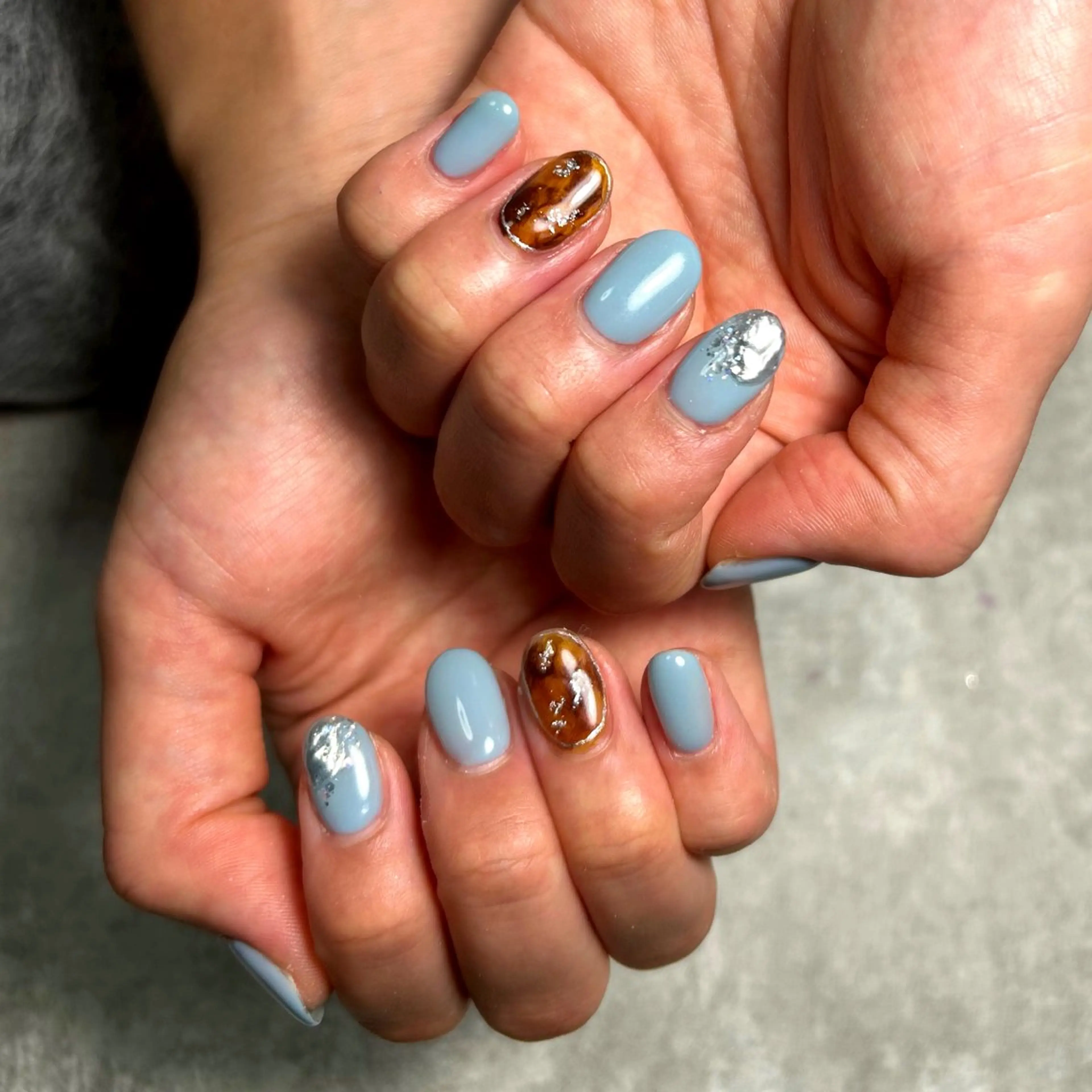 ネイル アートネイル シンプルネイル MEGUMI 🌙WOLTOKYOのネイルデザイン