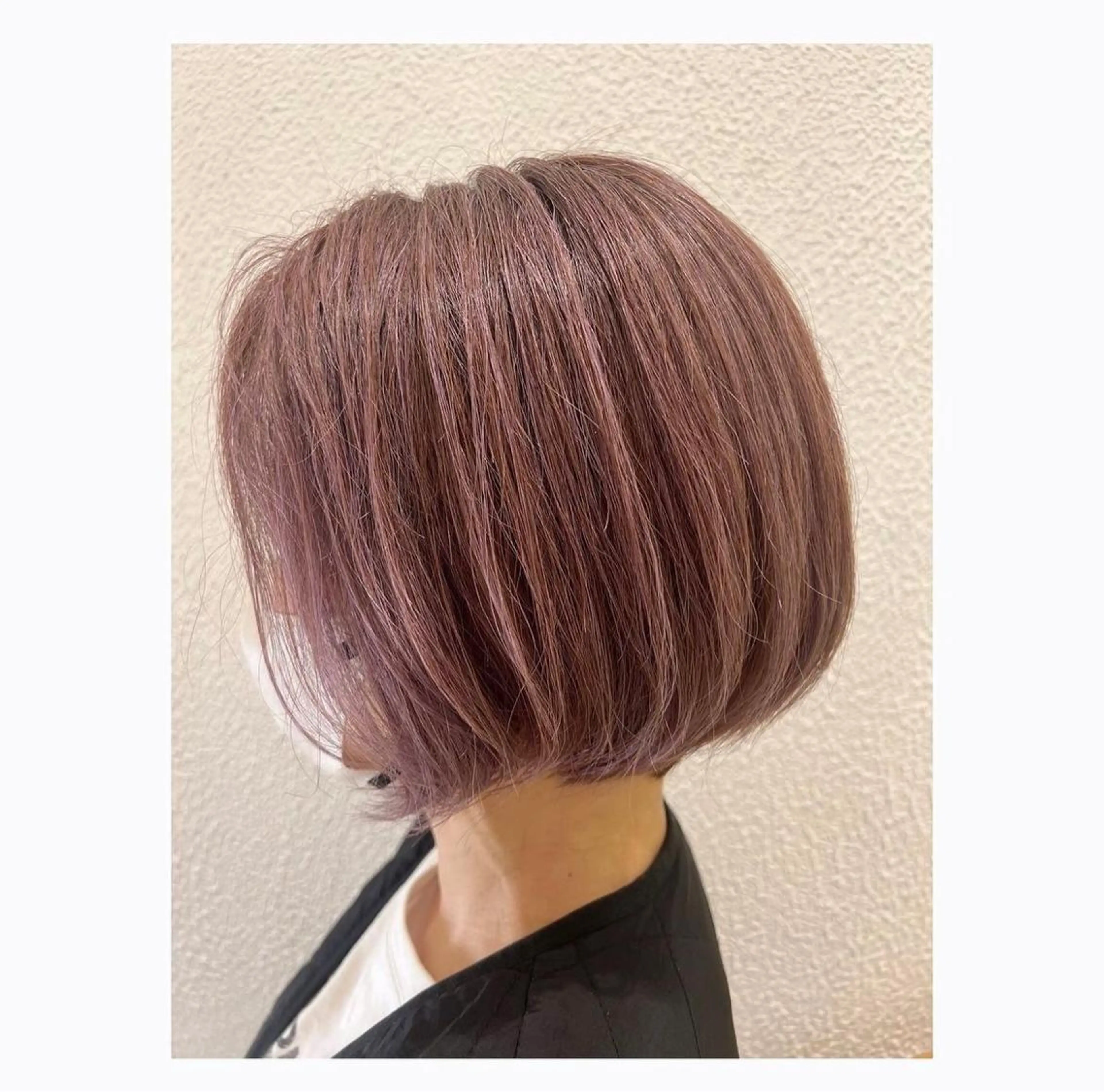 ショート カラー 下平 秀美のヘアスタイル