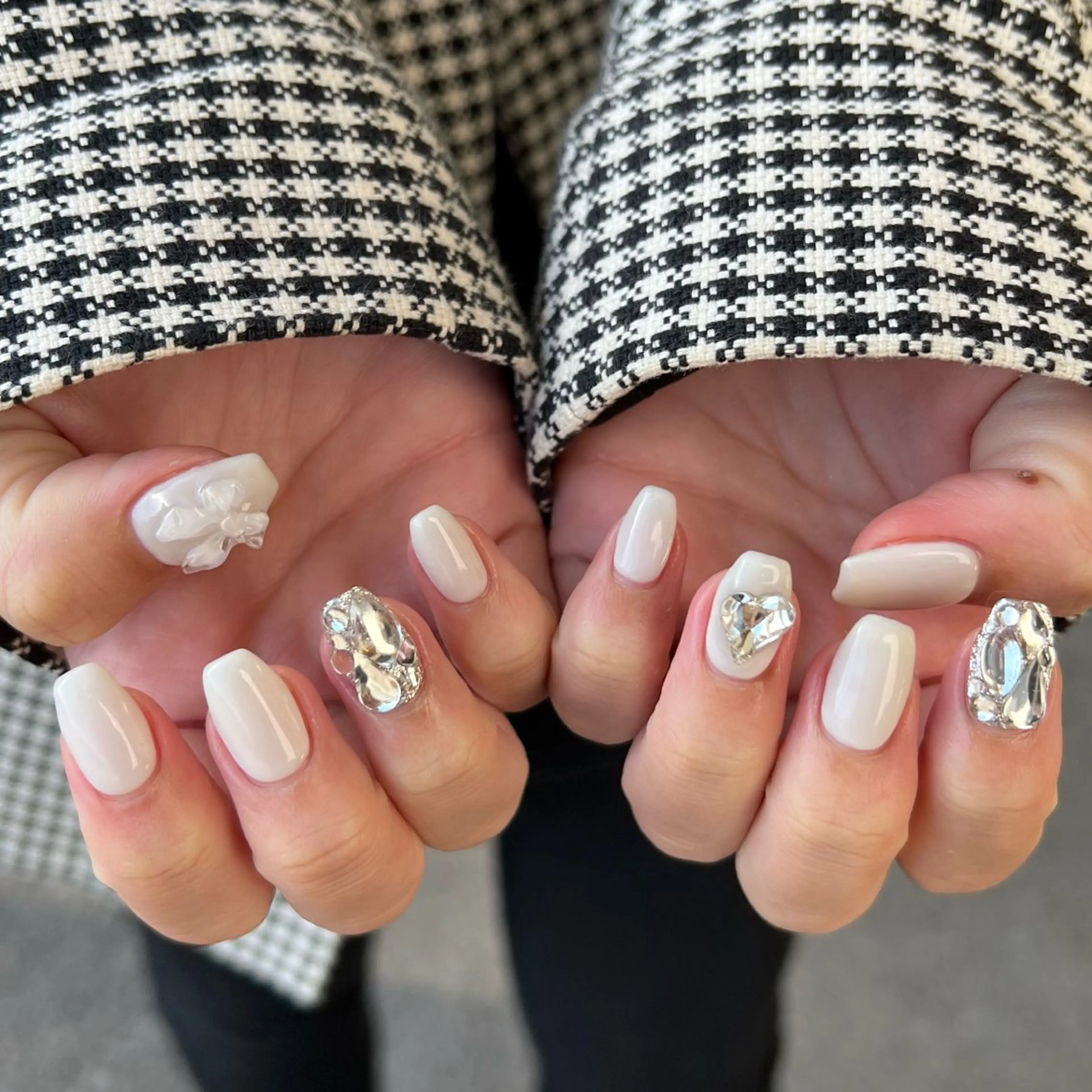 ネイル noir（ﾉｱｰﾙ） 豊田・岡崎￤airiのネイルデザイン