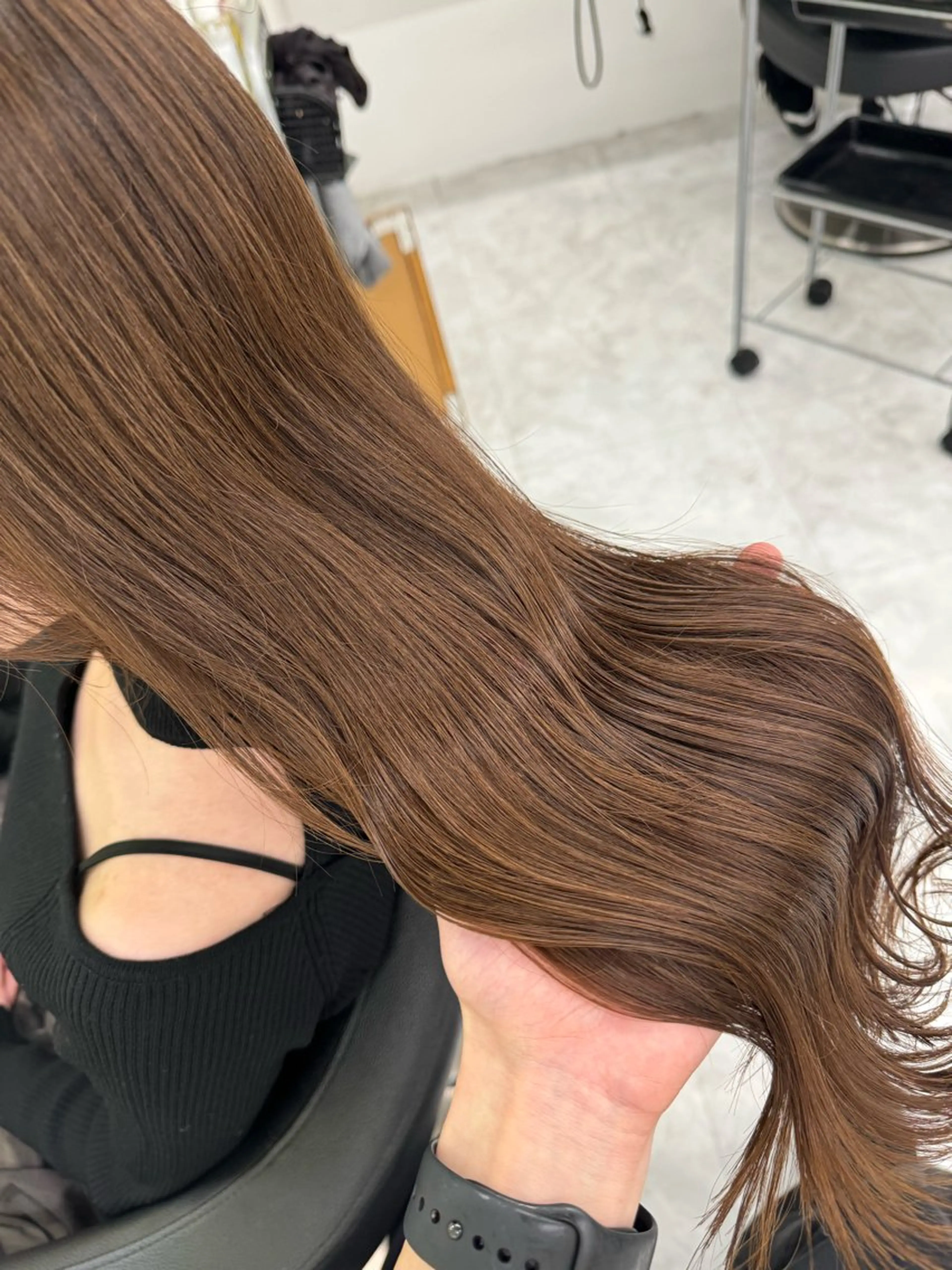 セミロング カラー ヘアアレンジ ヘアカラー ☁️縮毛矯正✖️ 赤み消し☁️りくのヘアスタイル