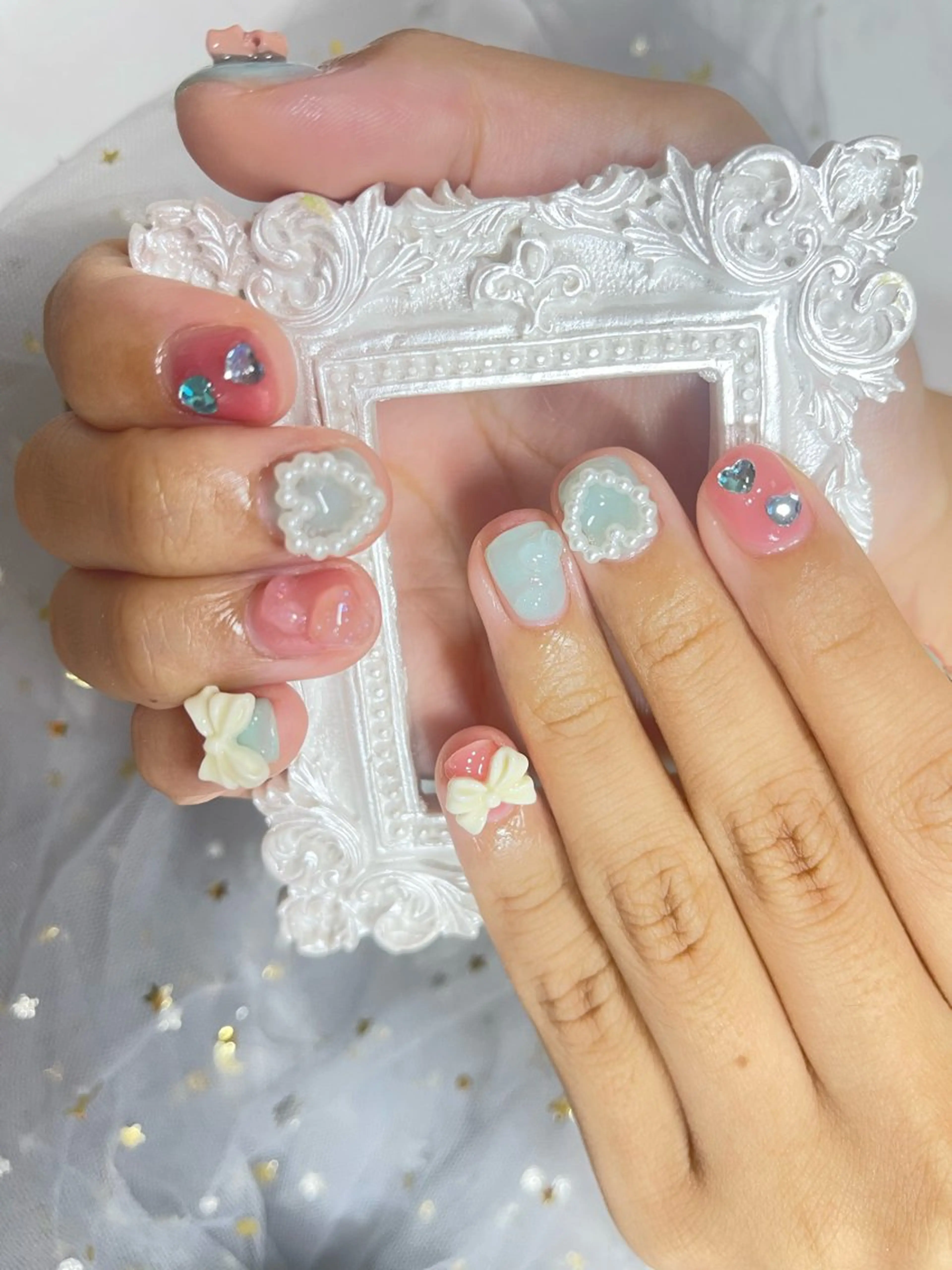 ネイル ハンドネイル 🎀ネイルサロン エクラYUI🎀のネイルデザイン