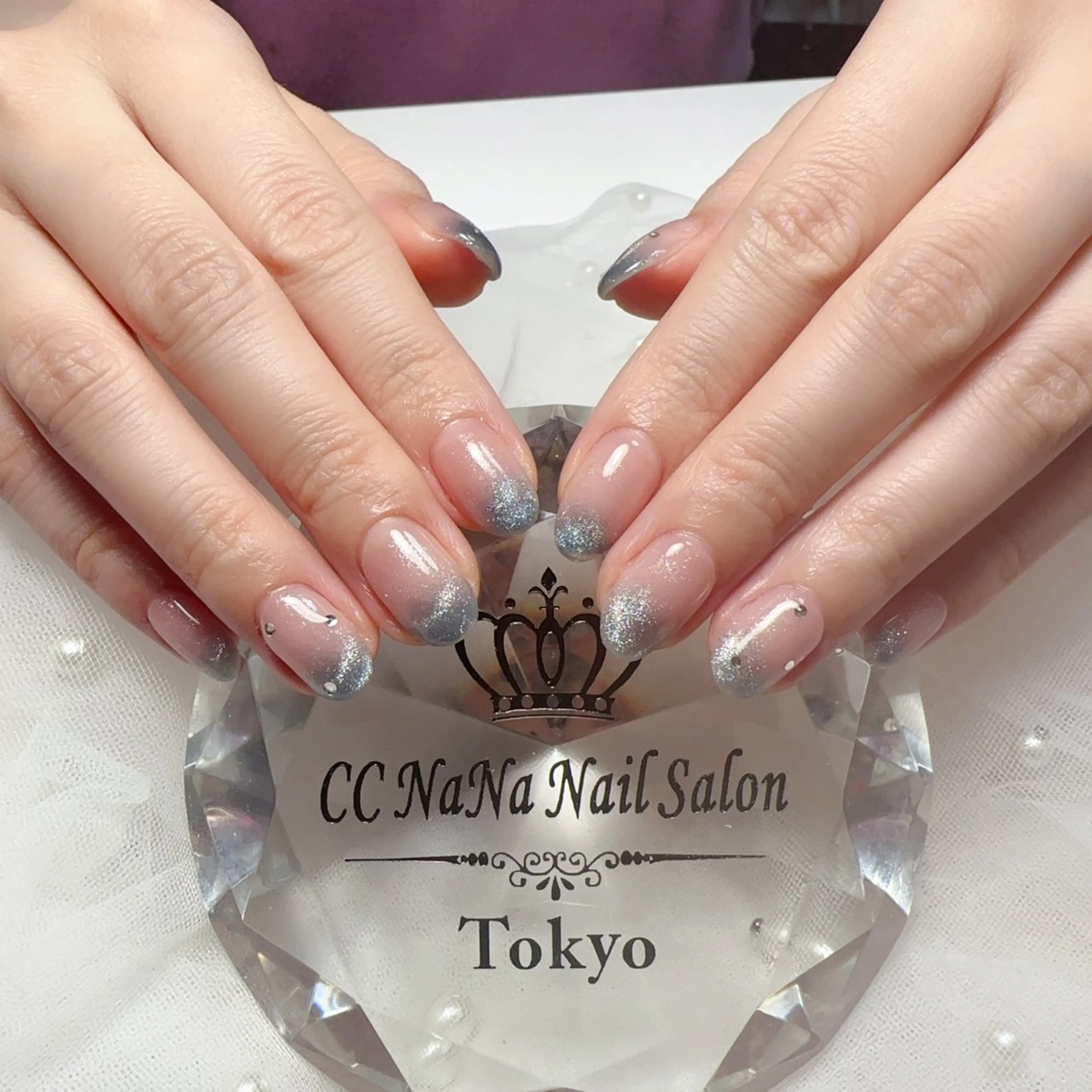 ネイル ストーンネイル ハンドネイル 💎CC・NaNa 韓国風ネイル🌙のネイルデザイン