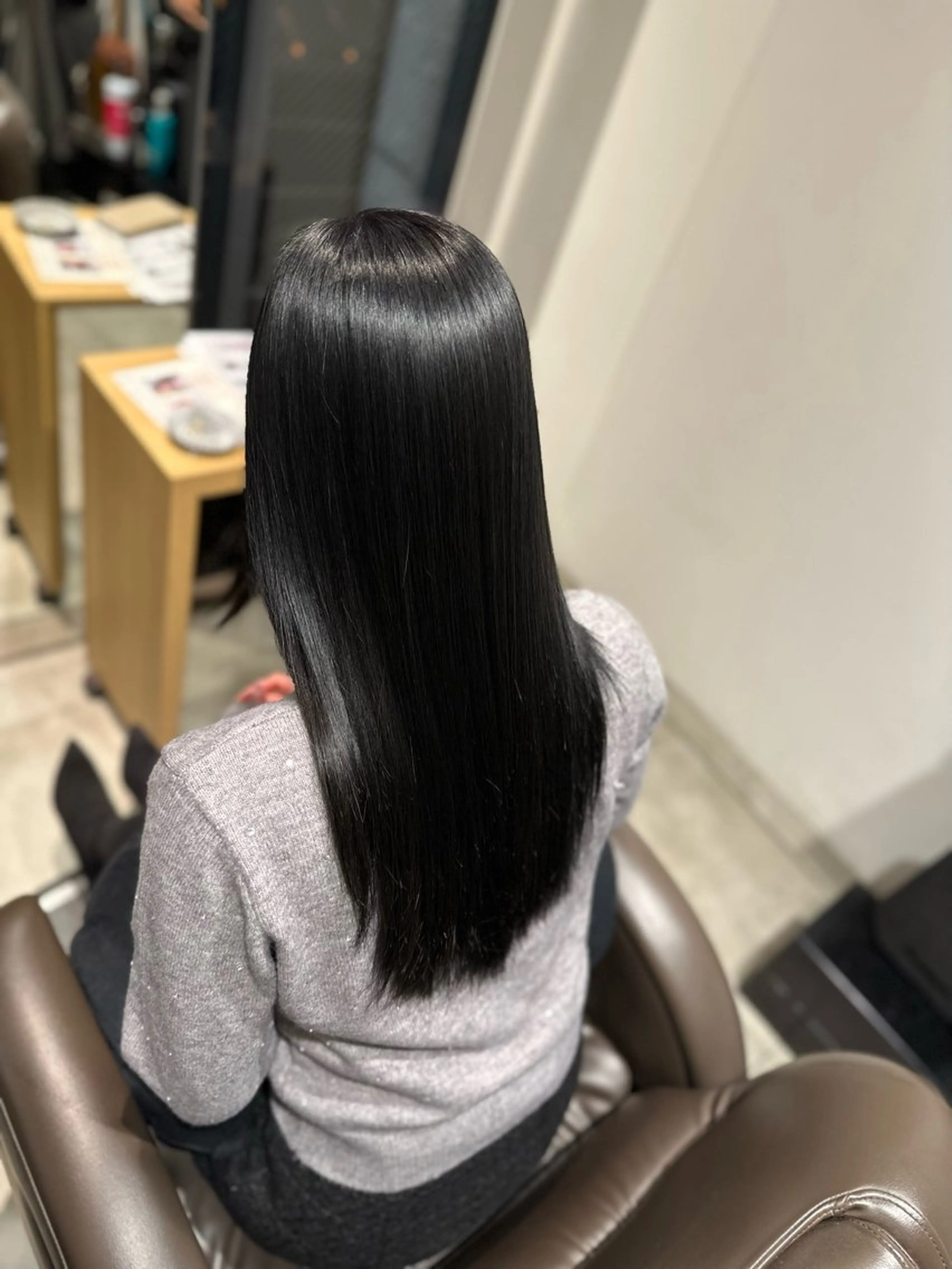【💫モデル限定特別価格‼️💫】髪質改善ストレート(縮毛矯正)＋美髪 color＋集中ケアマスクトリートメント付き💫の写真