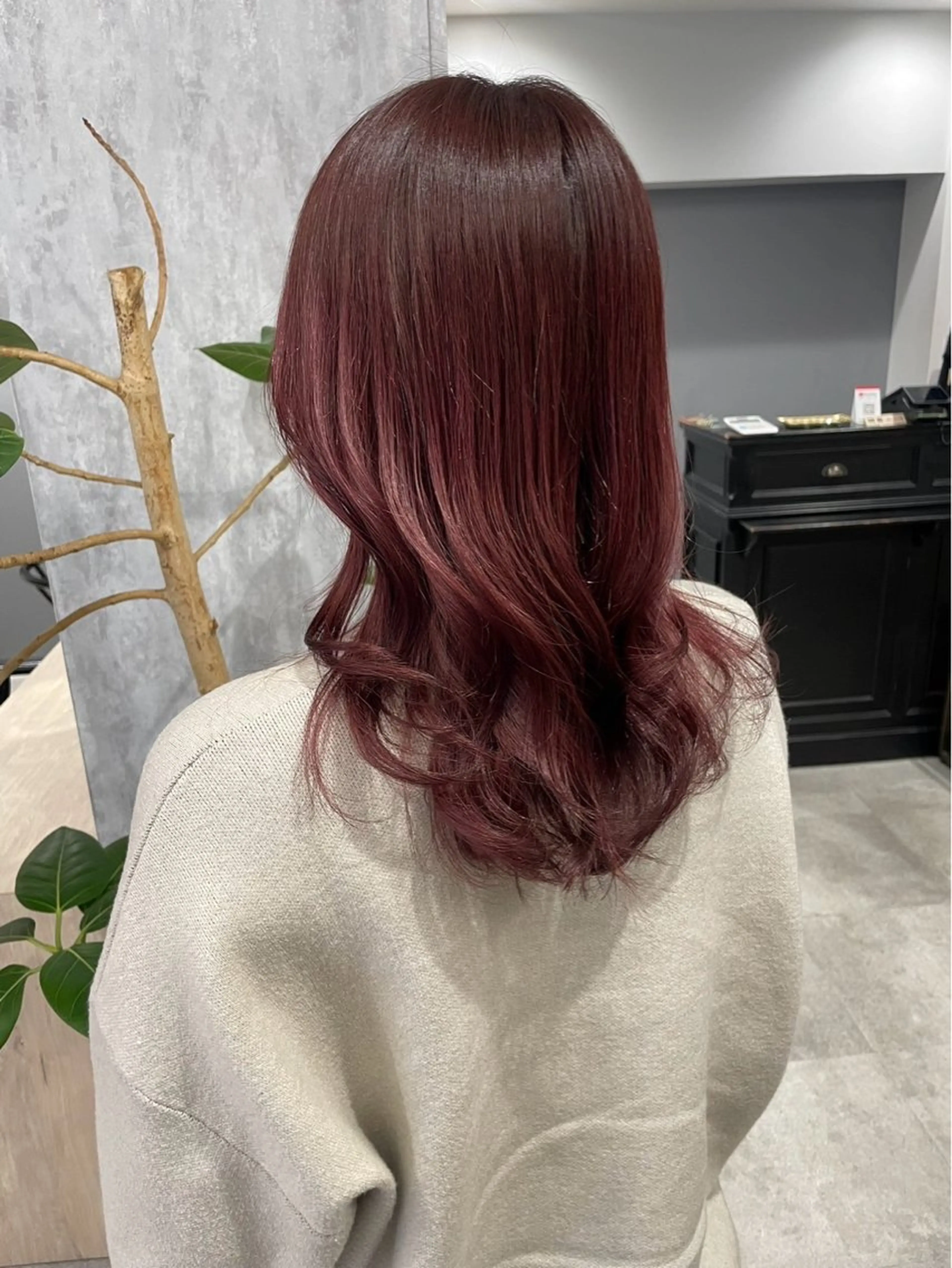 セミロング カラー 透明感/艶感/縮毛 矯正/NATSUMIのヘアスタイル