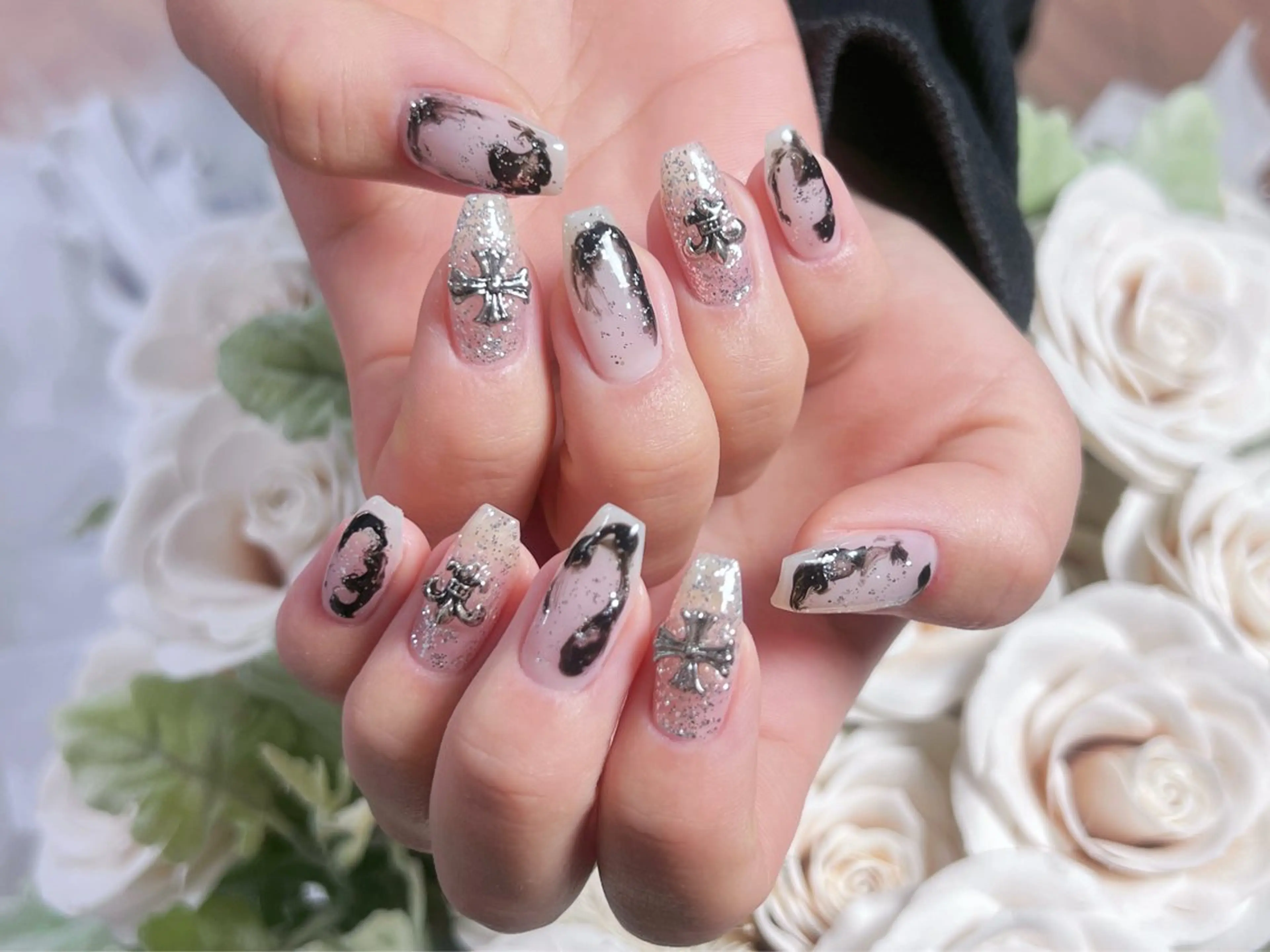 ネイル ロングネイル 持ち込み スカルプネイル 冬ネイル クリスマス ハンドネイル Painty所属・Painty nailのネイルデザイン