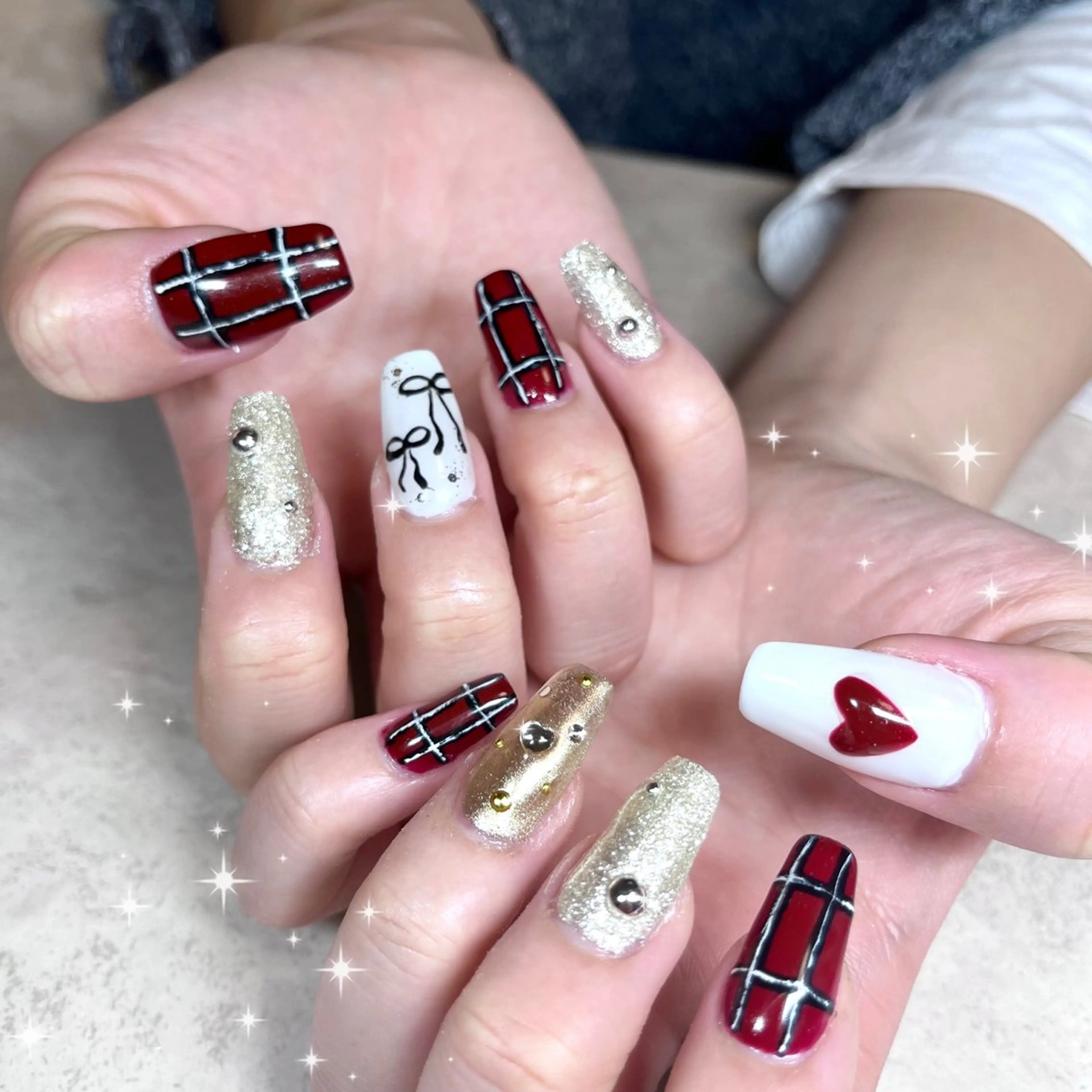 ネイル ハンドネイル mimi 高石桃朱のネイルデザイン