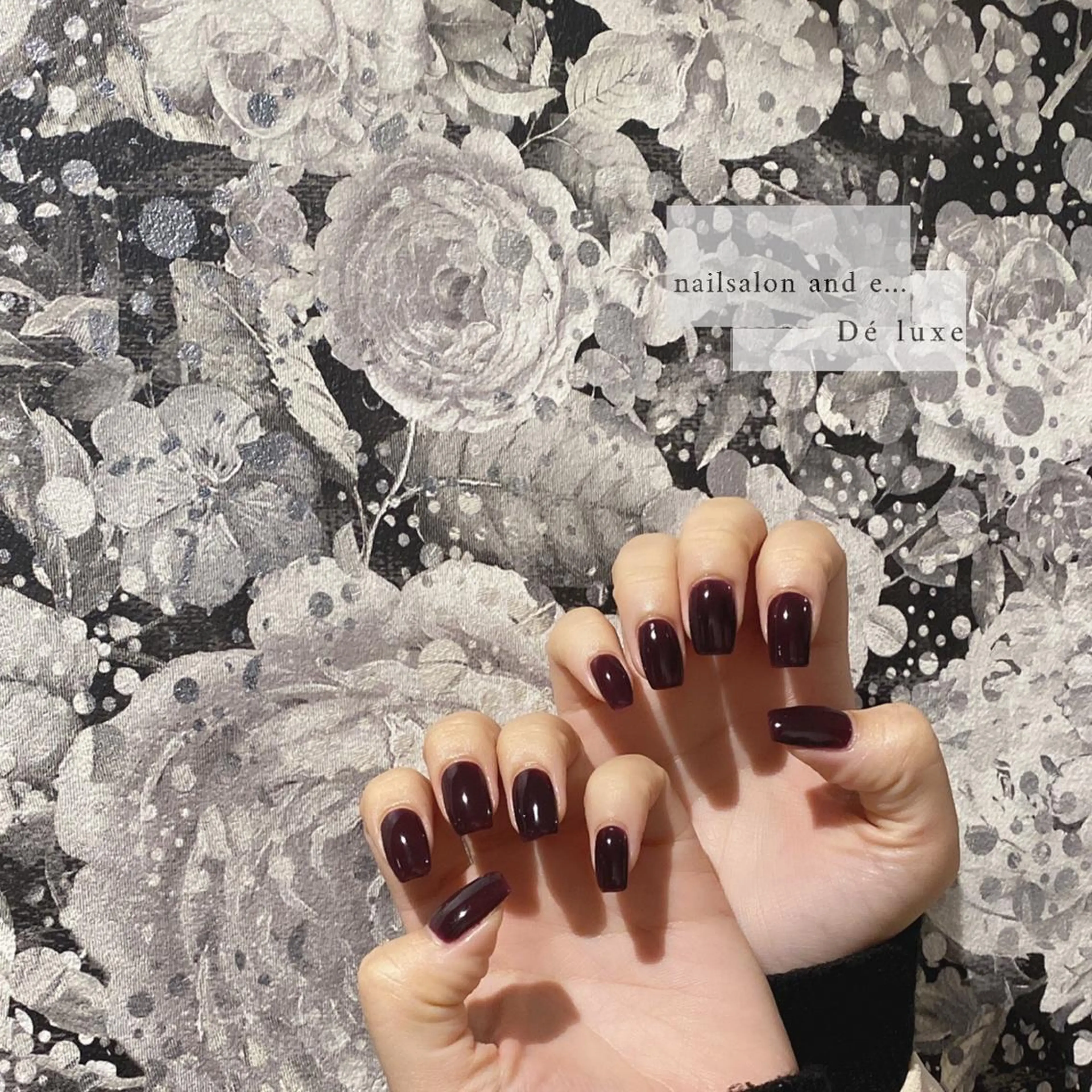 ネイル ボルドー ジェルネイル ミラーネイル ニュアンスネイル オフィスネイル nailsalon mur.のネイルデザイン