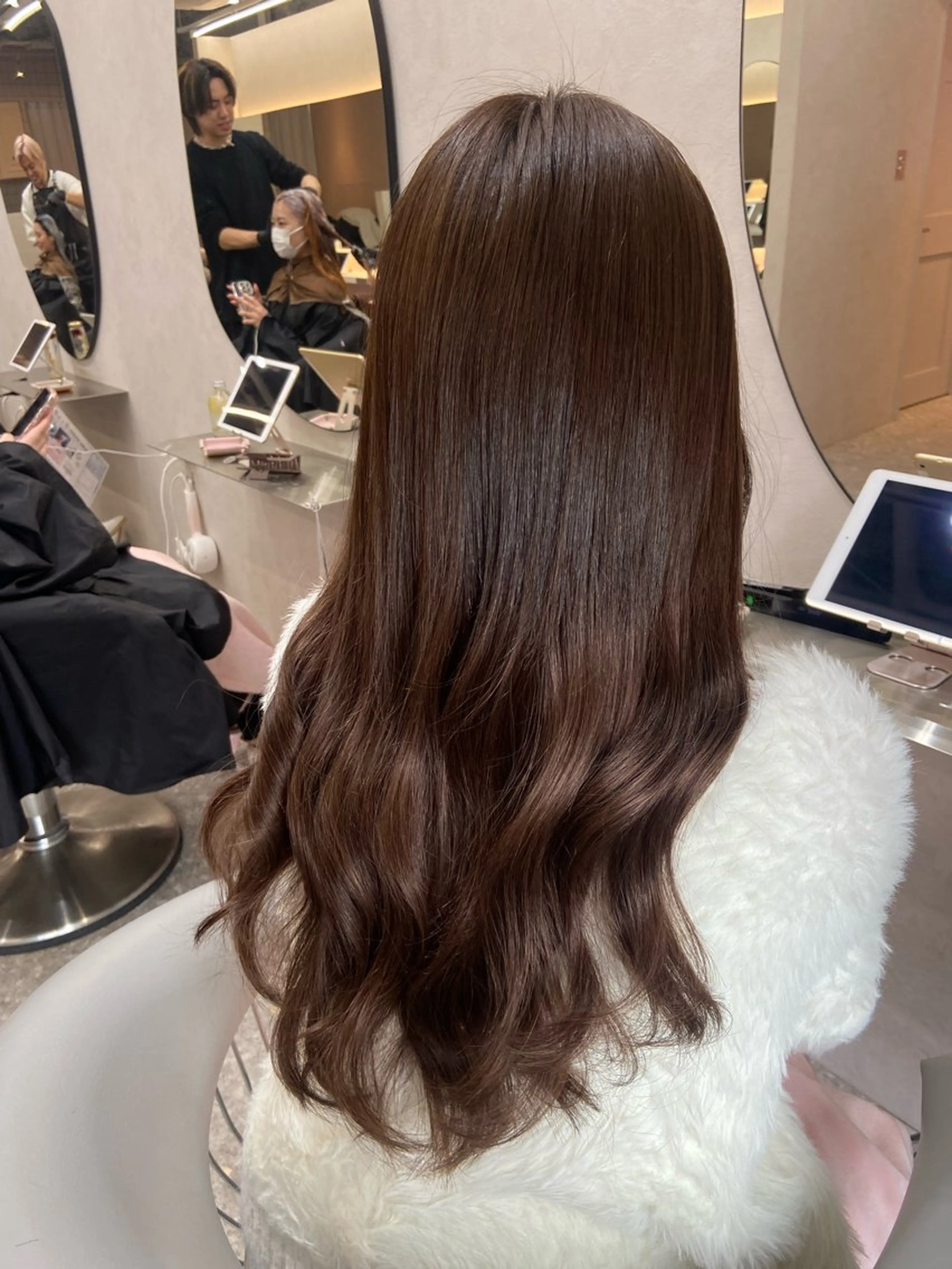 ロング カラー ブラウンカラー カット ヘアカラー トリートメント 新宿/韓国ヘア 中明度カラー/かやのヘアスタイル