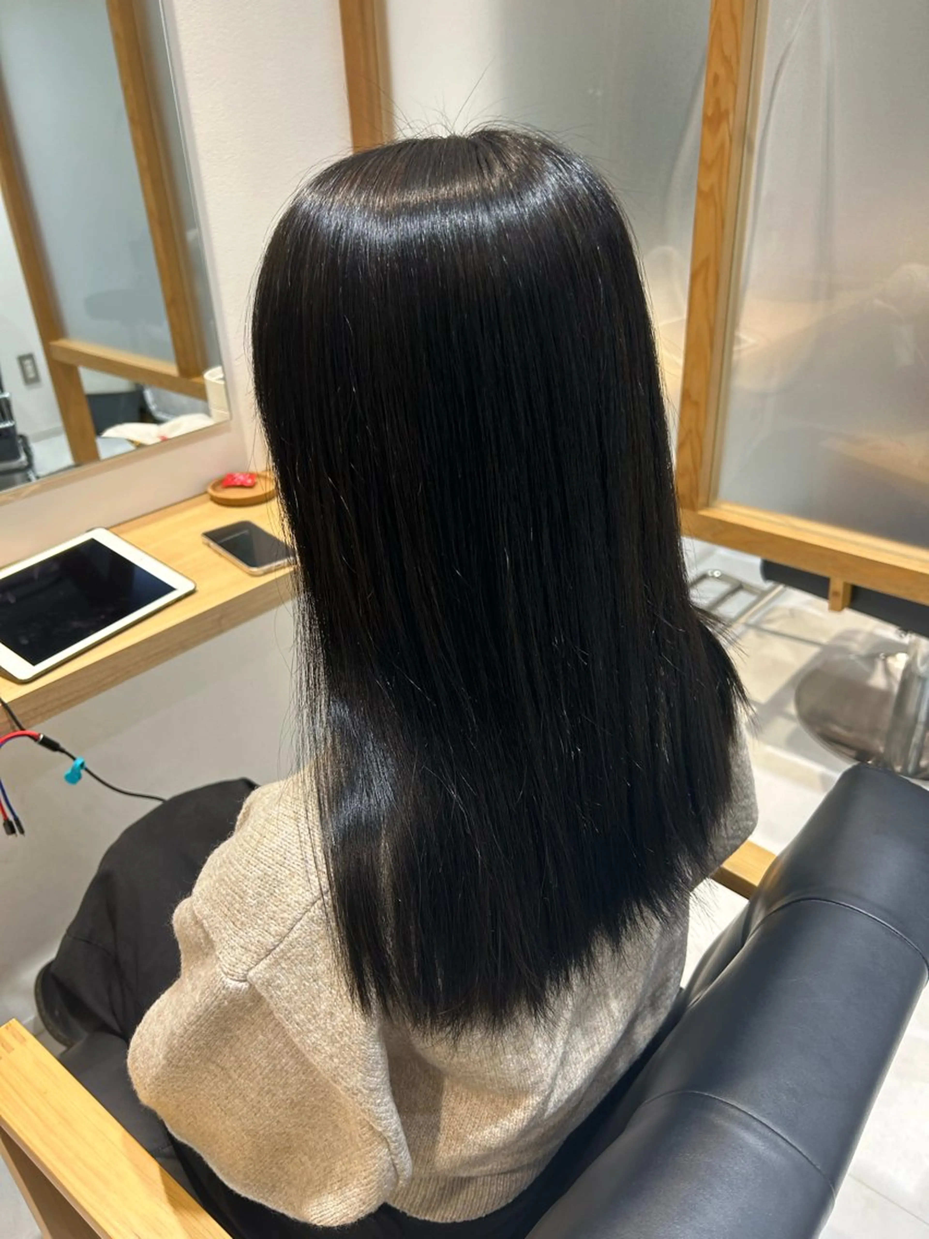 カラー ヘアカラー トリートメント 佐藤 嶺のヘアスタイル