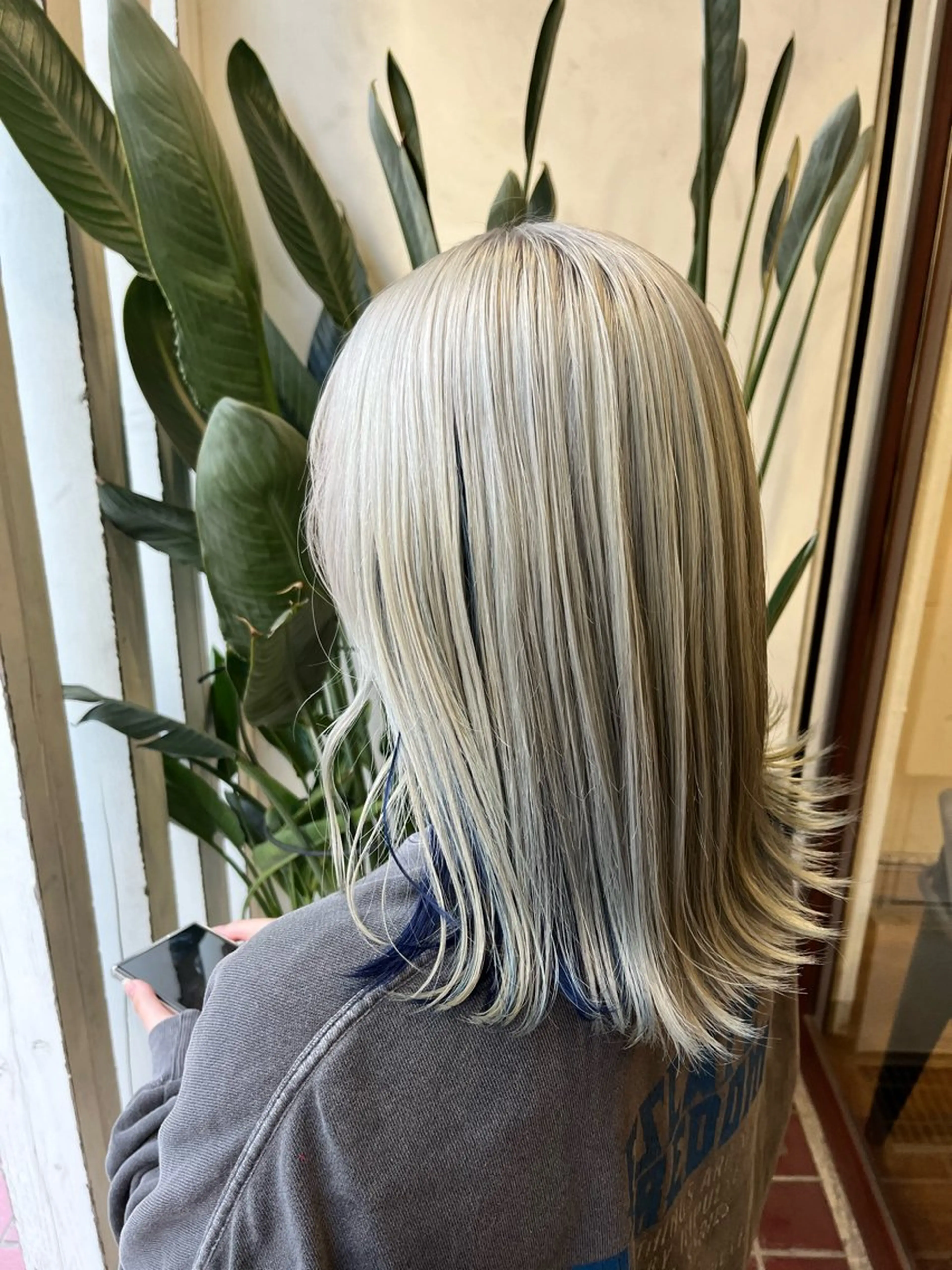 セミロング カラー インナーカラー カット ヘアカラー トリートメント 🫧艶髪デザイナー 🫧白石航汰のヘアスタイル