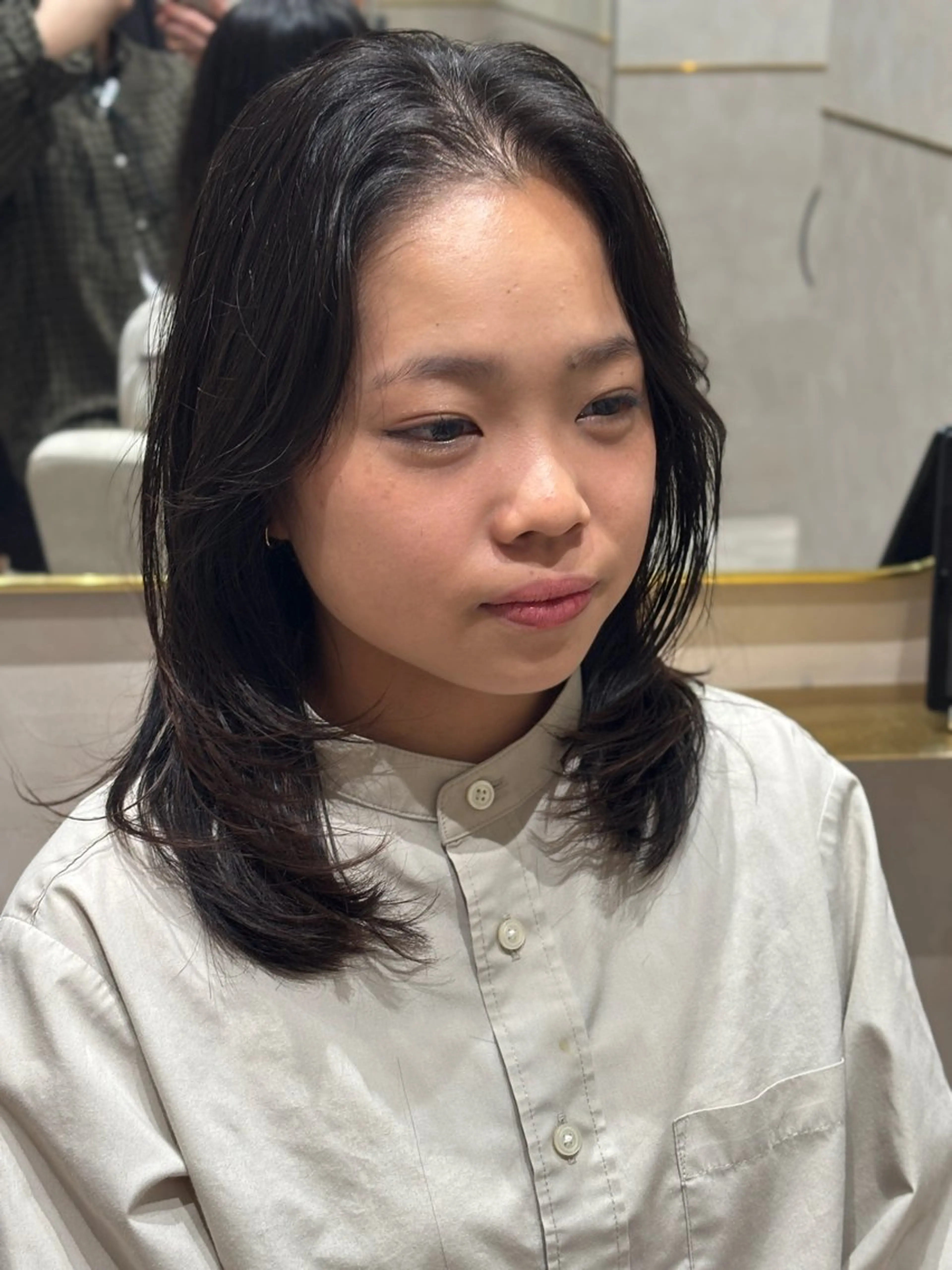 ミディアム ミディアムレイヤー 韓国風ヘア レイヤーカット カット ヘアカラー トリートメント 🫧レイヤーカット /髪質改善🫧白石輝のヘアスタイル