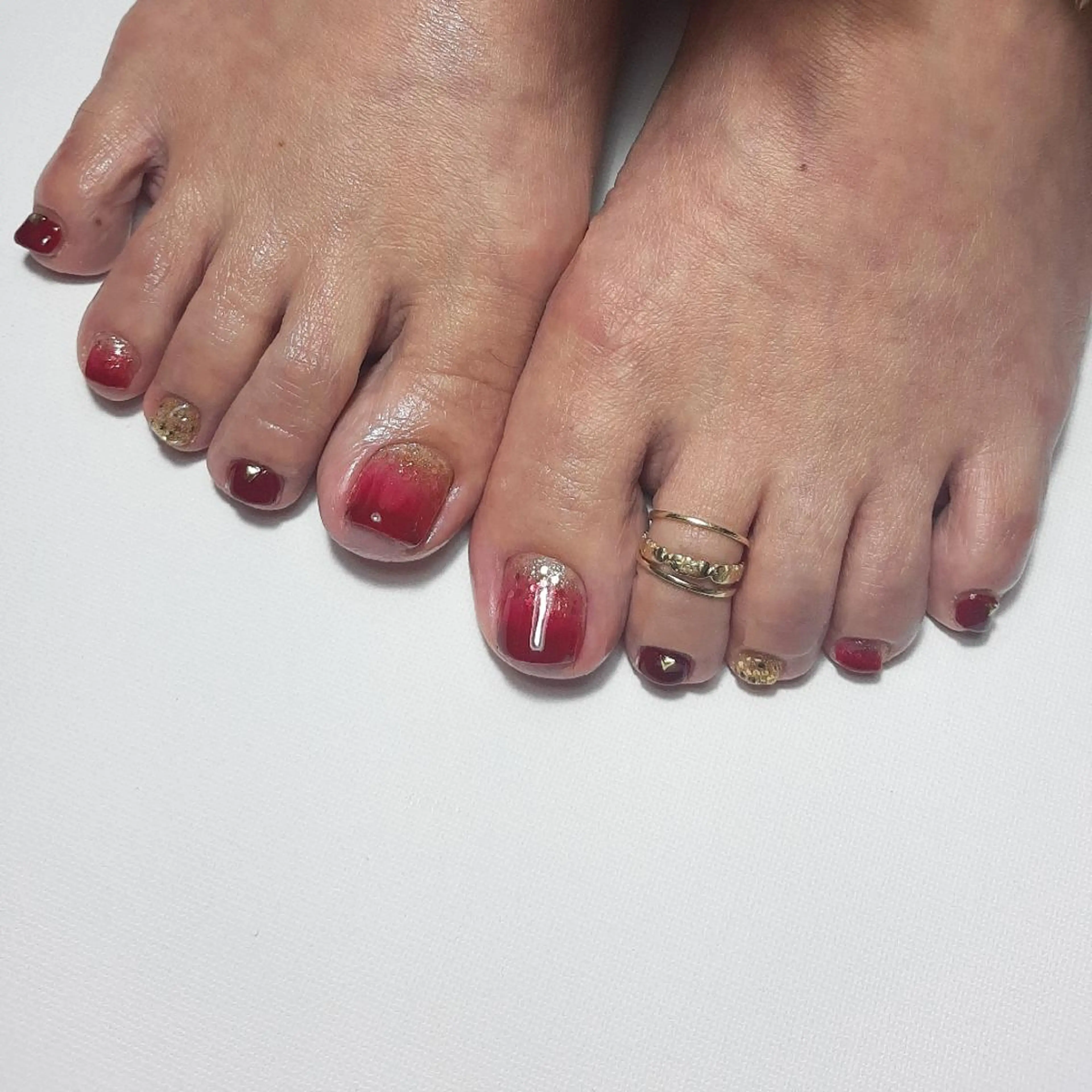 ネイル ボルドー グラデーション 冬ネイル クリスマス owlnail /持込みデザイン専門のネイルデザイン