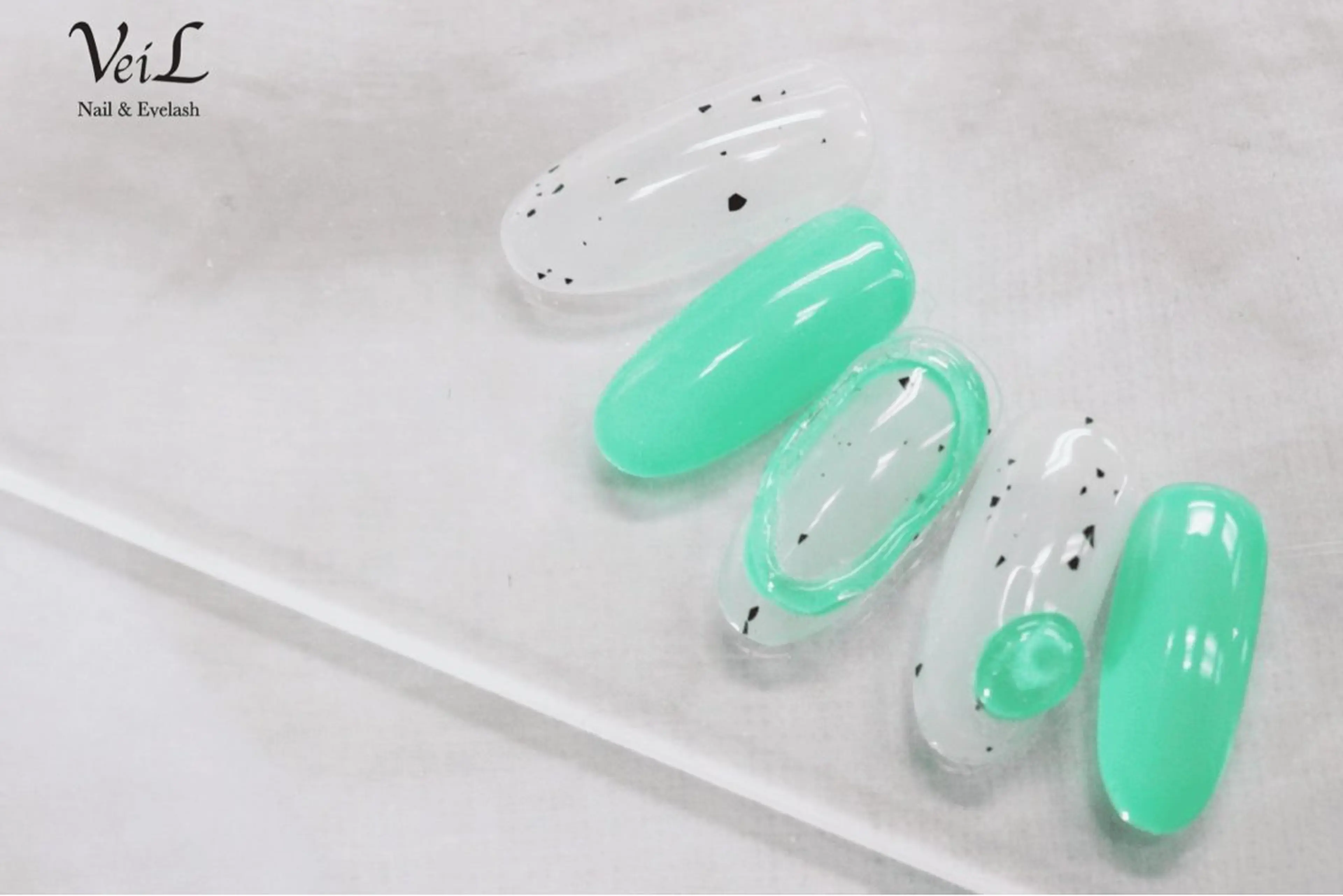 ネイル ハンドネイル 竿下 【ネイリスト】のネイルデザイン