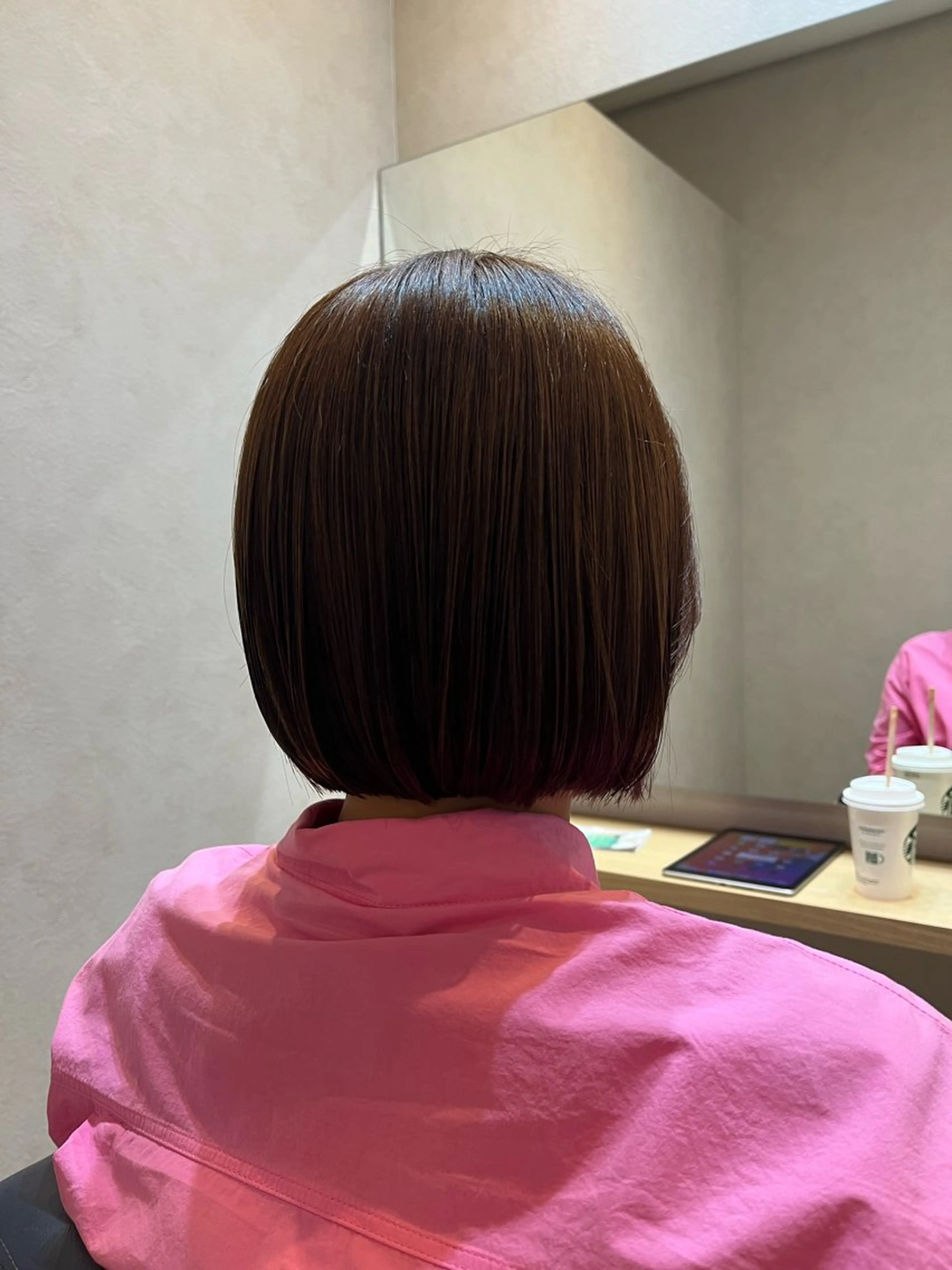 ショート カラー ミストバング  フェイスフレーミング ボブ number大分/ 磯部栞里のヘアスタイル