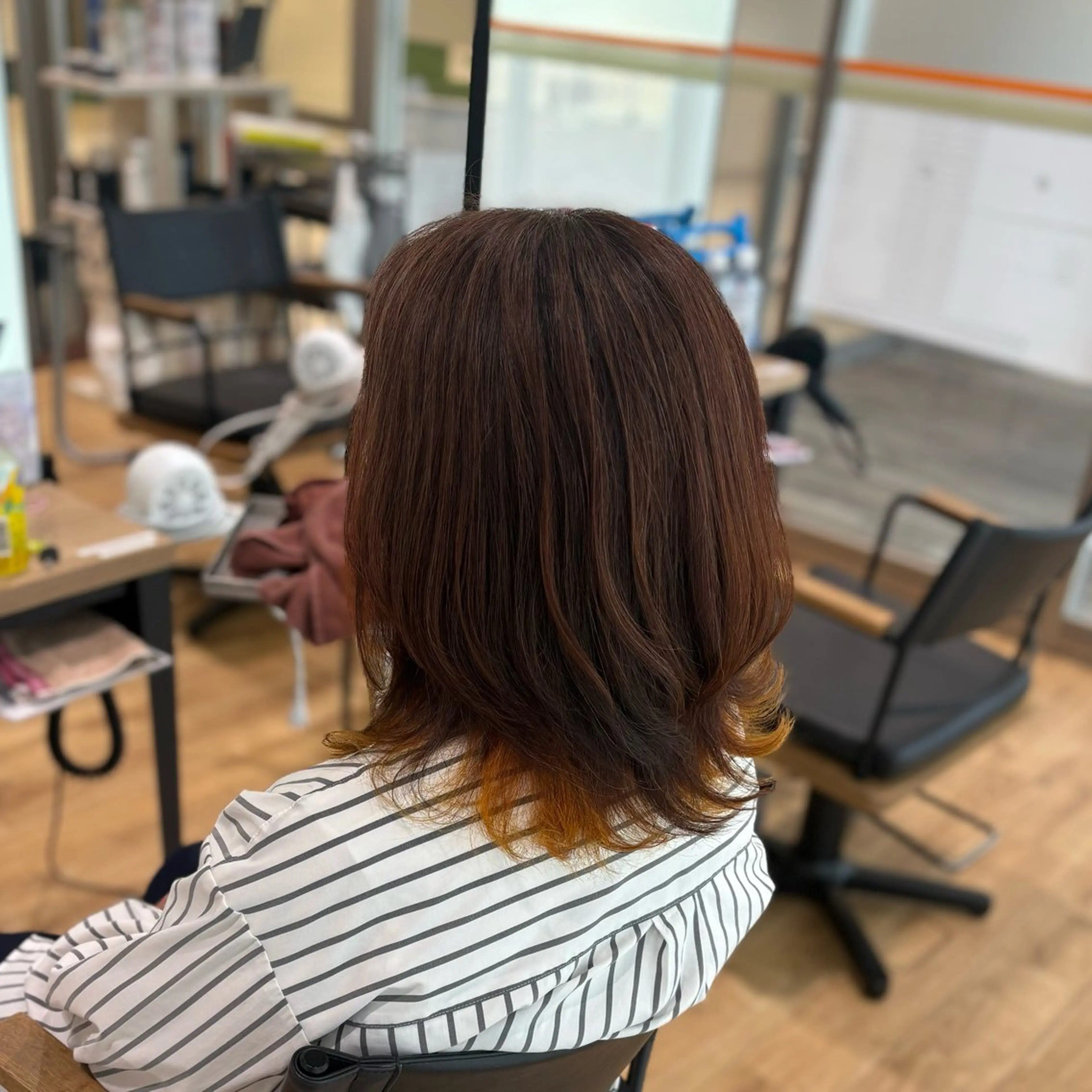 ミディアム カラー カット ヘアカラー 滝口 瑞季のヘアスタイル