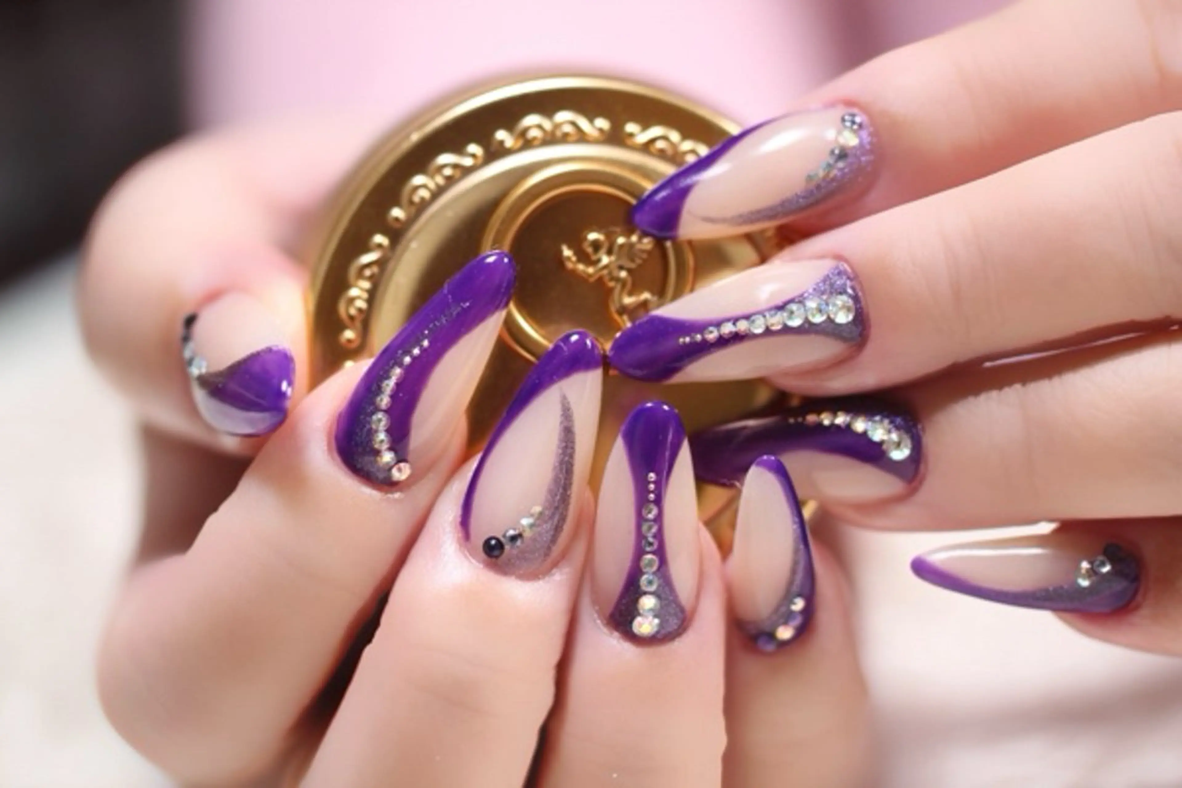 ネイル アートネイル スカルプネイル ママリンド　志村坂上店所属・しみ えんのネイルデザイン