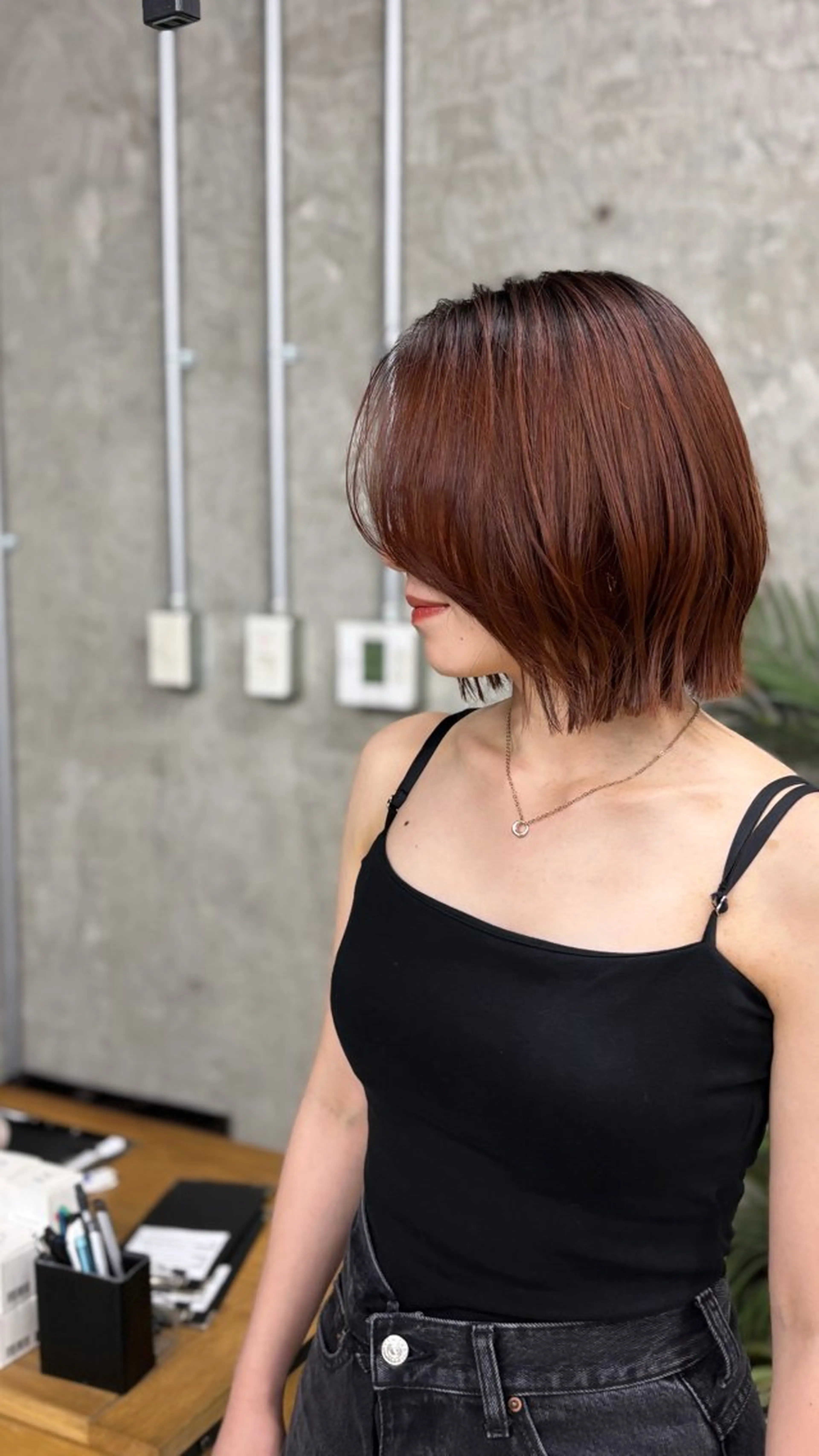 ショート カット ヘアカラー Moanin'所属・さが あゆかのヘアスタイル
