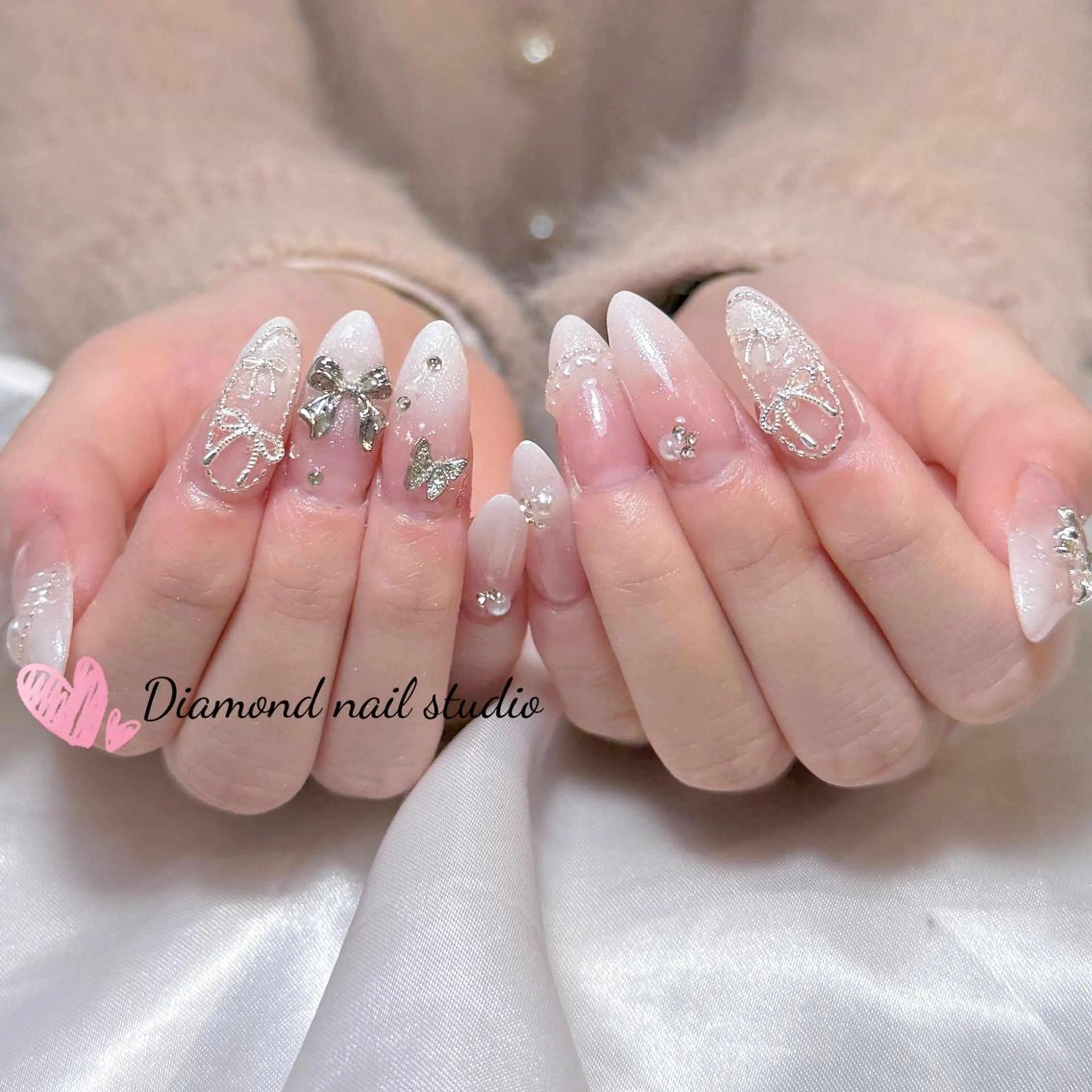 ネイル Diamond 🧚🏻‍♀️のネイルデザイン
