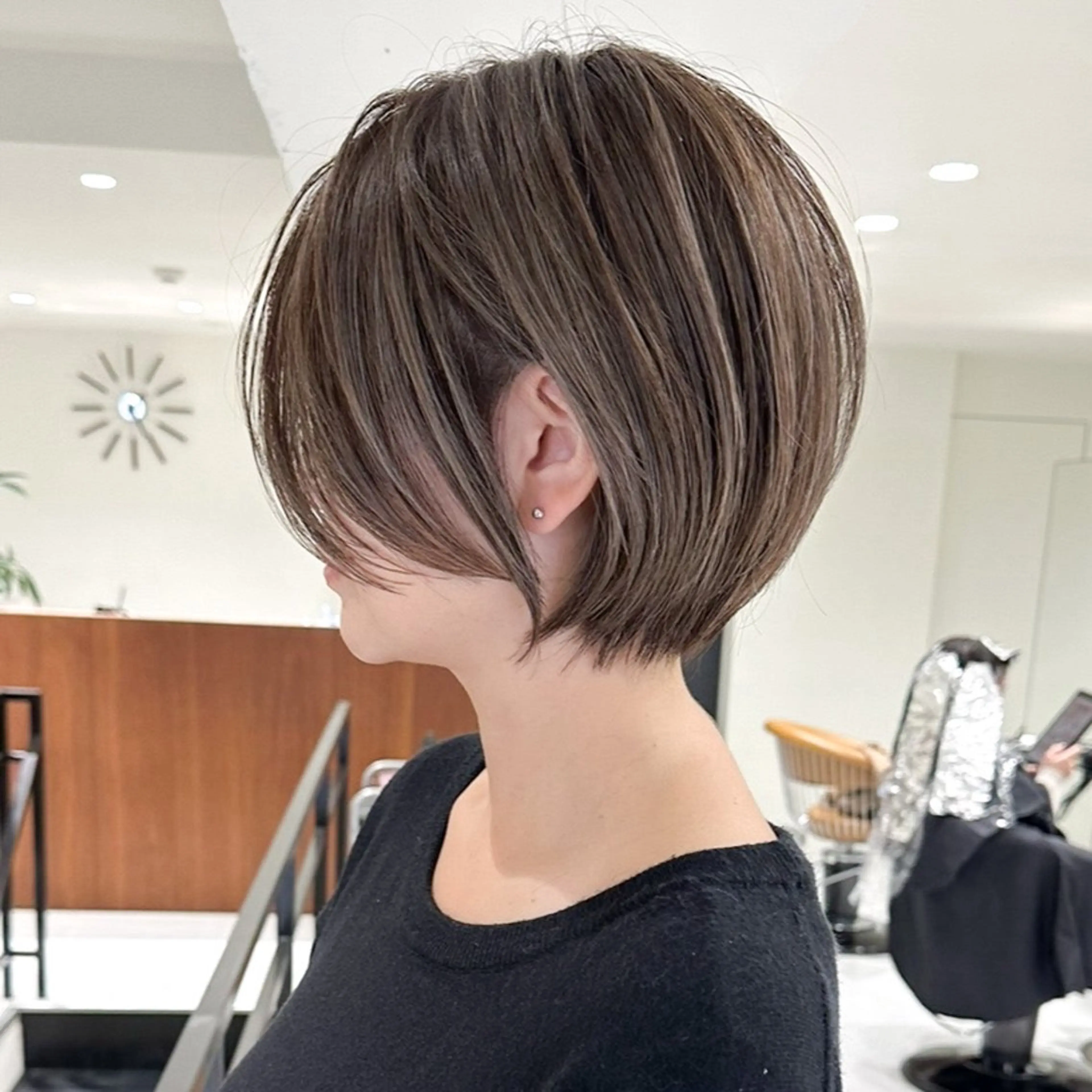 ショート カット ヘアカラー ショート特化✨ 津々美のヘアスタイル