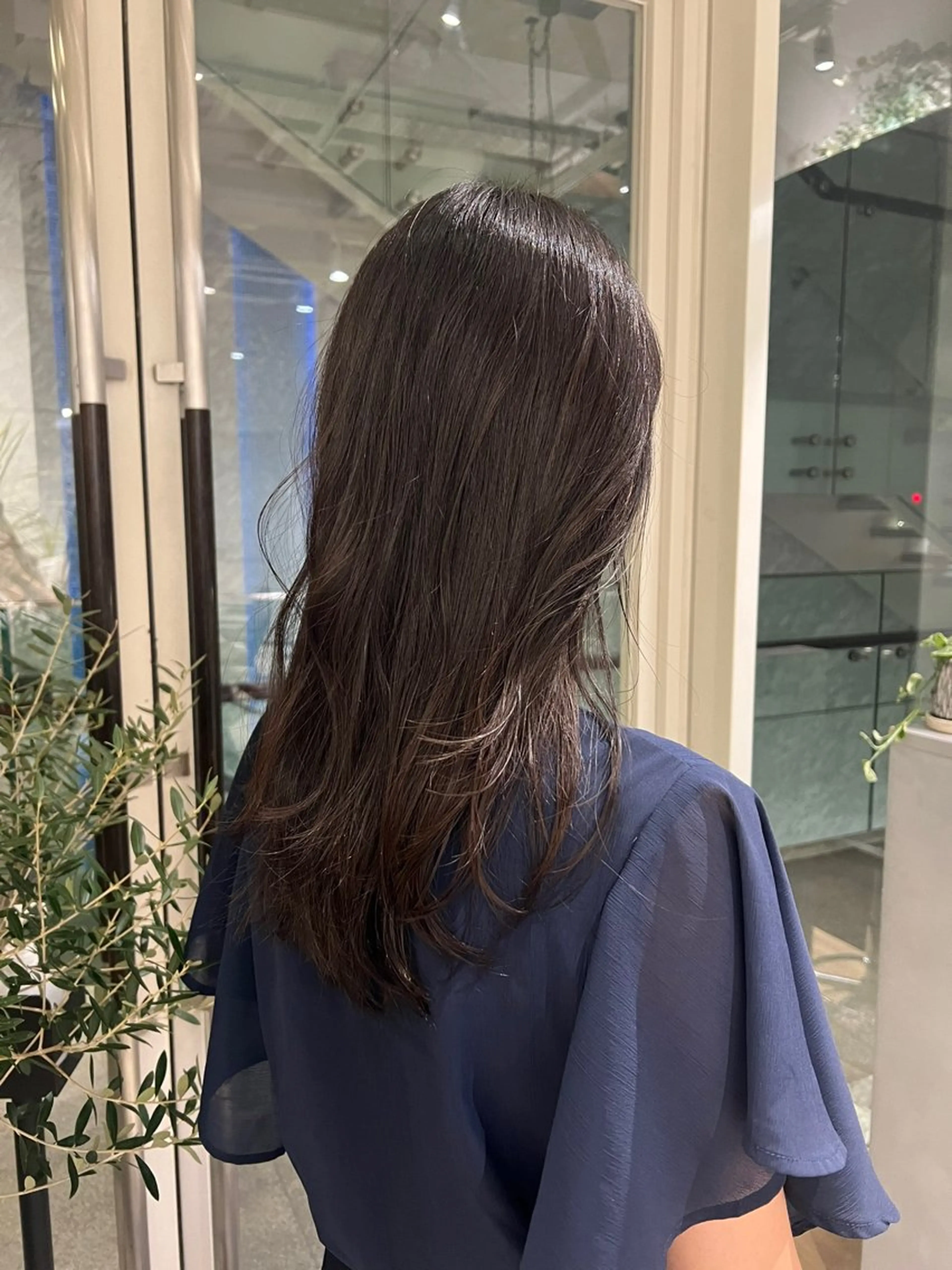 ロング ロングレイヤー レイヤーカット ロング 表参道SHEA Am i／ロングレイヤーのヘアスタイル