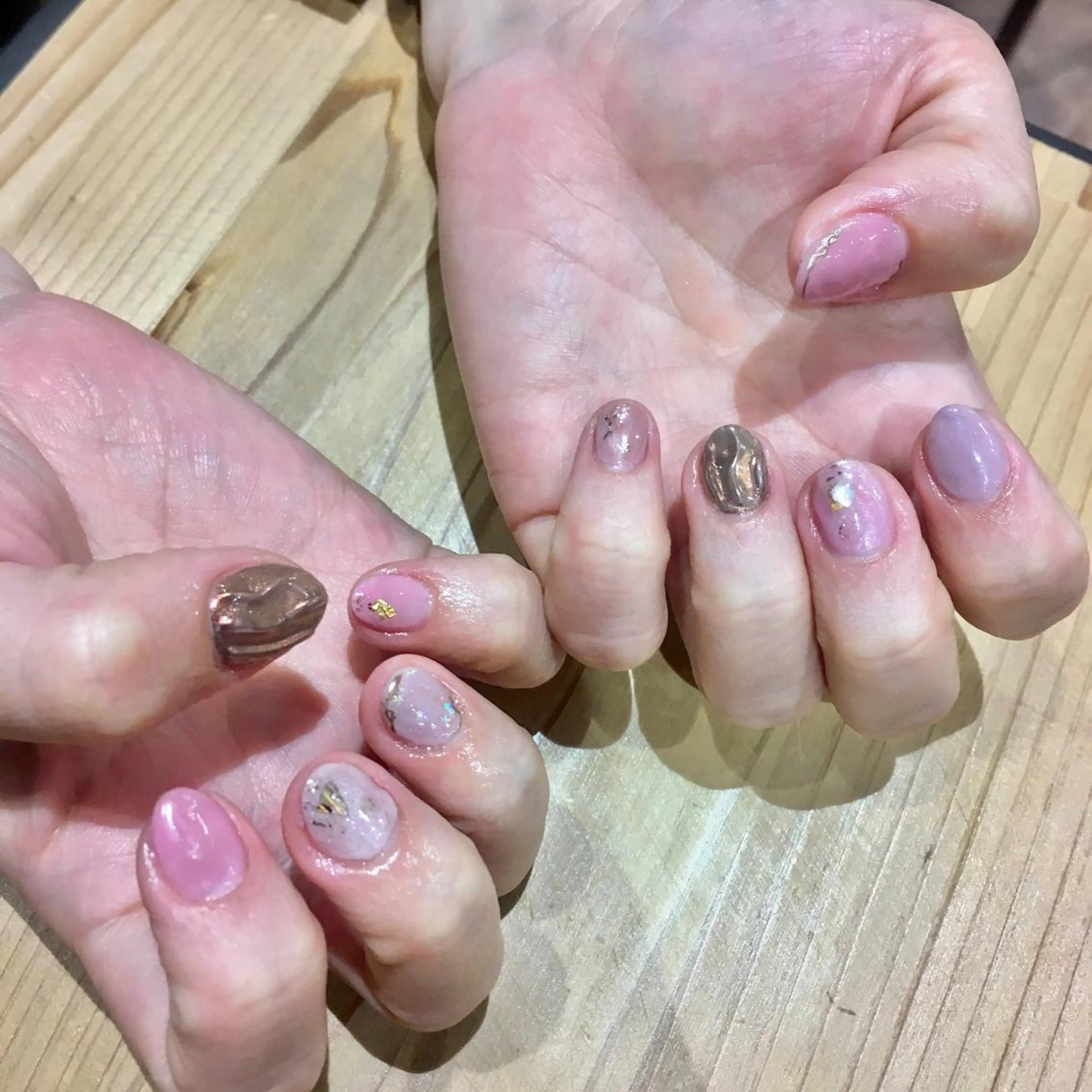 ネイル ブラウン ハンドネイル nable.所属・栗林 実莉のネイルデザイン