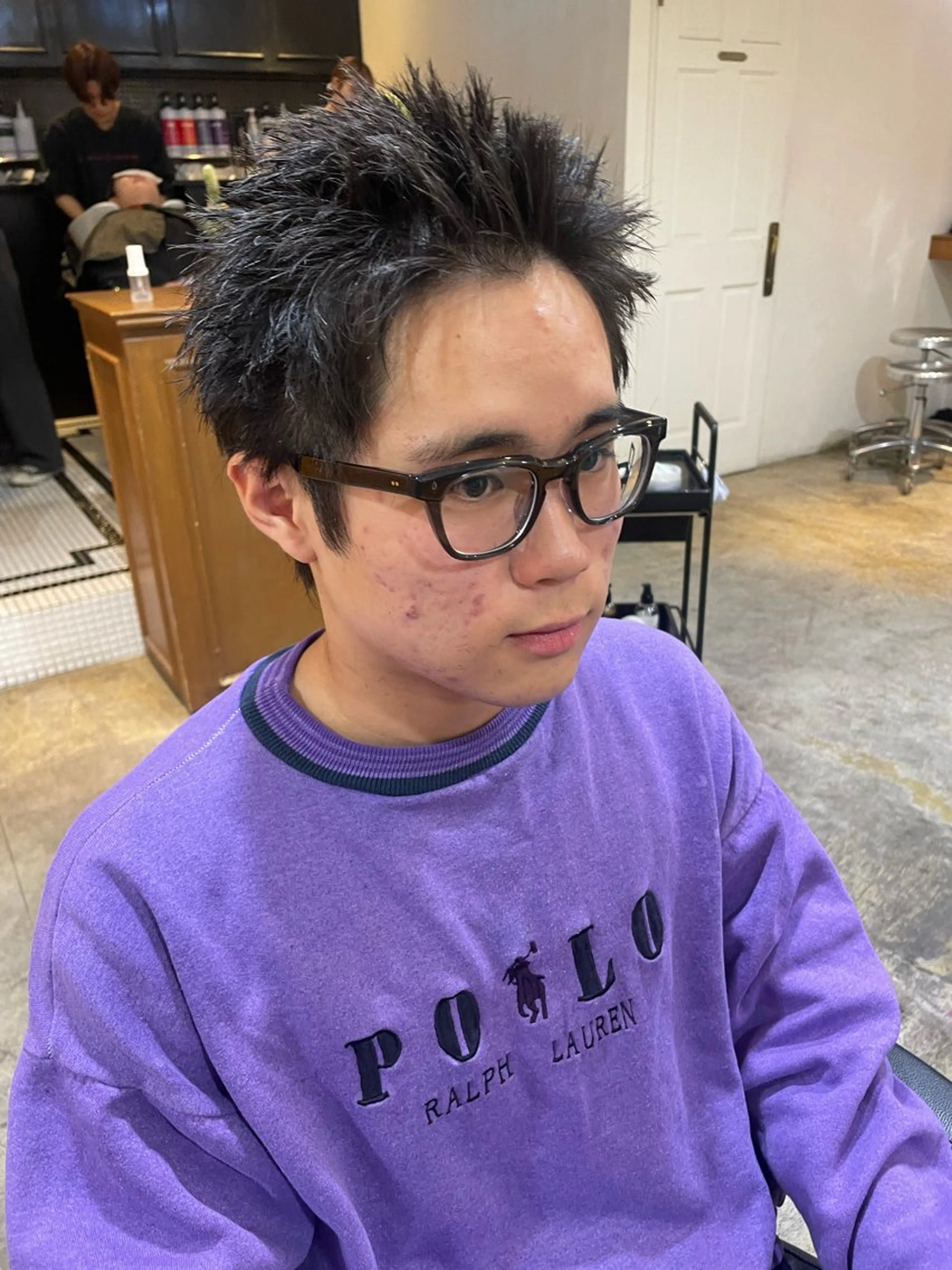 ショート メンズ RIN／韓国ヘア レイヤーカットのヘアスタイル